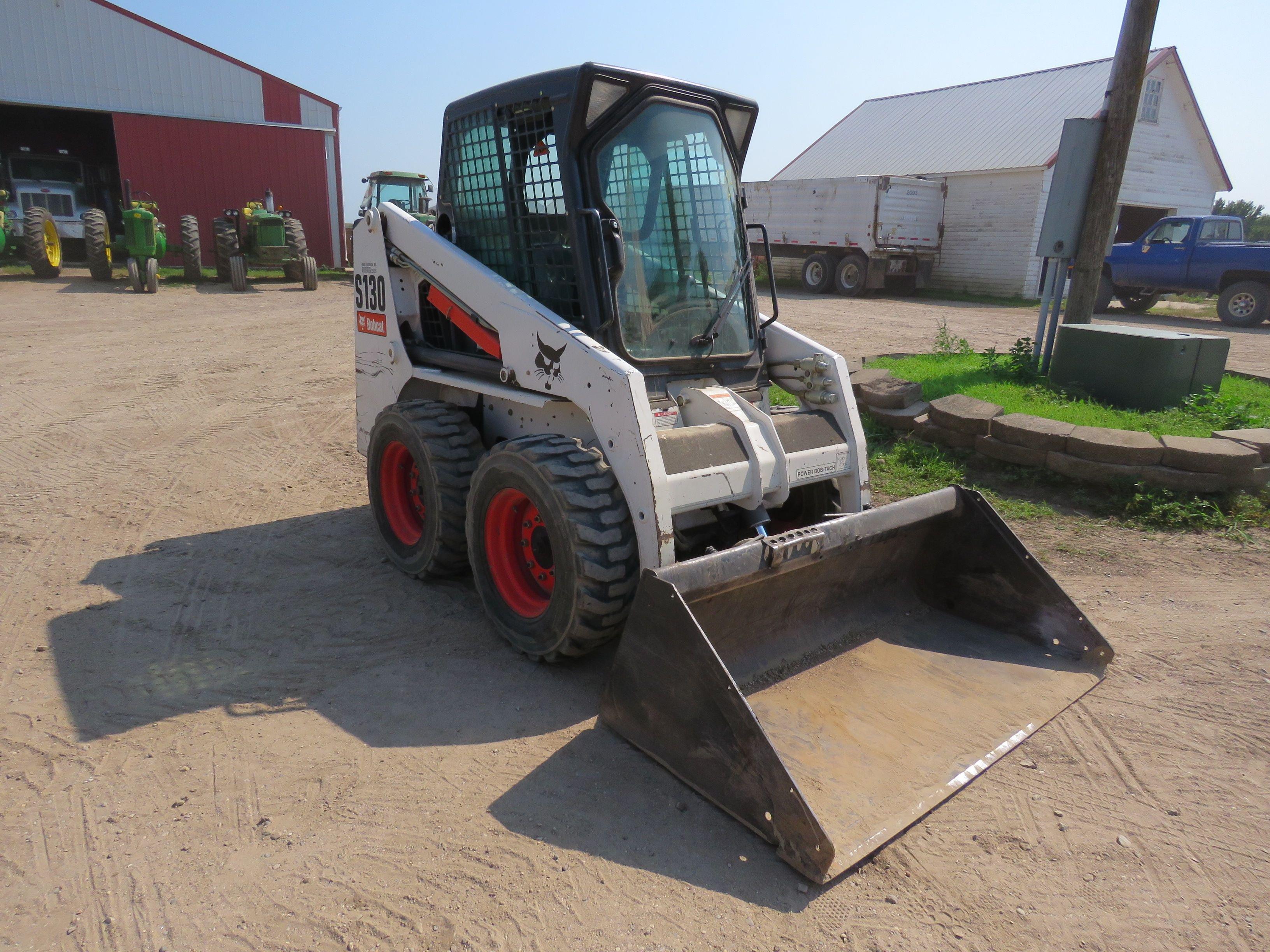 Bobcat S130 Skidloader