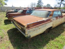 1964 Oldsmobile Dynamic 88 4dr HT