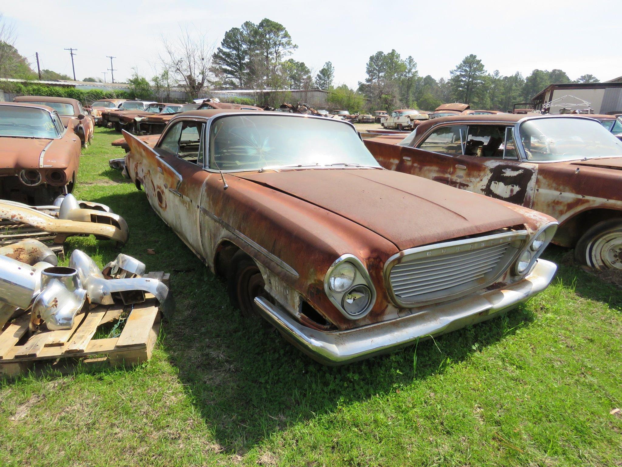 1961 Chrysler Windsor 2dr HT