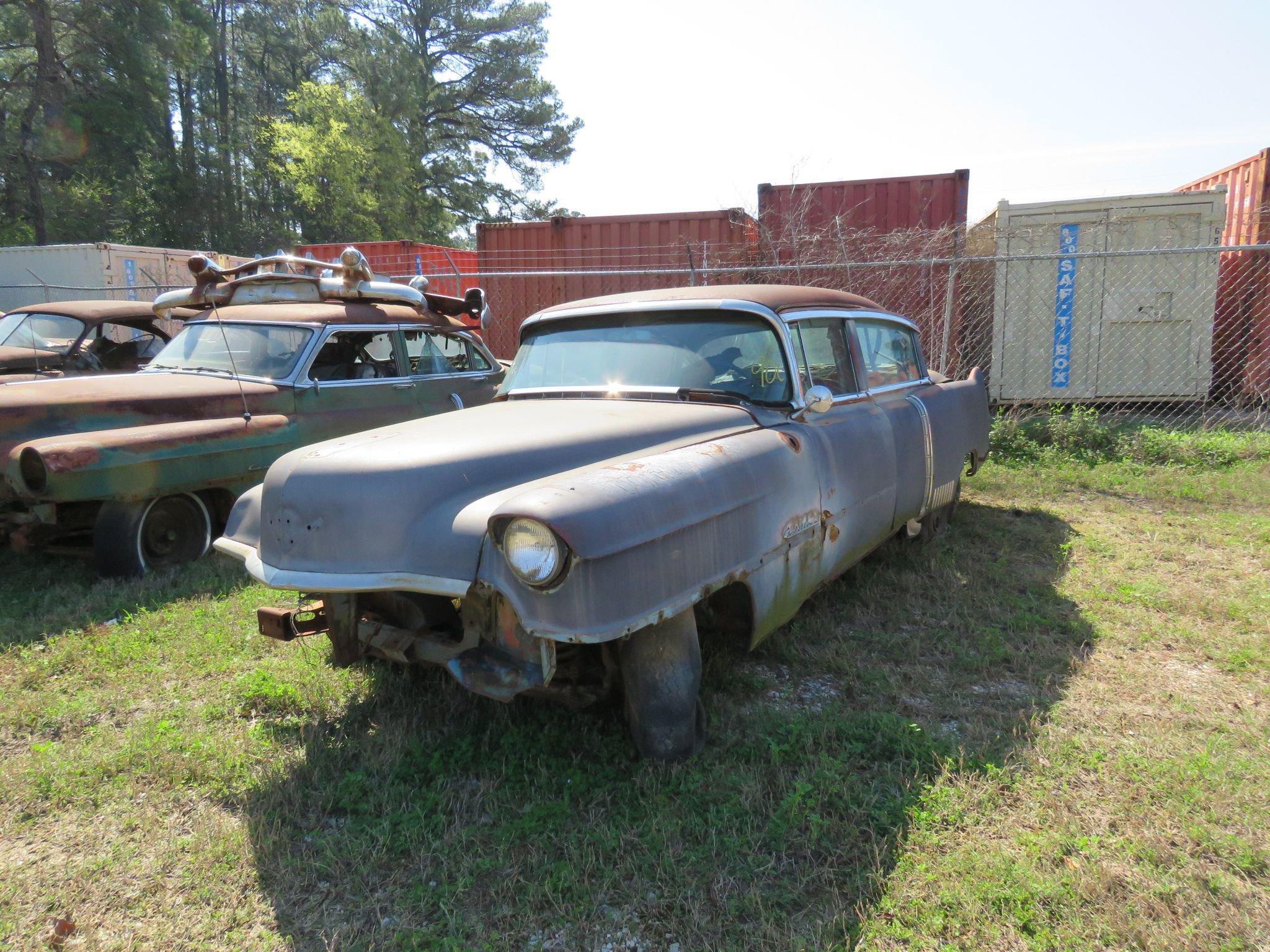 1954 Cadillac Series 60 Special Fleetwood 4dr Sedan