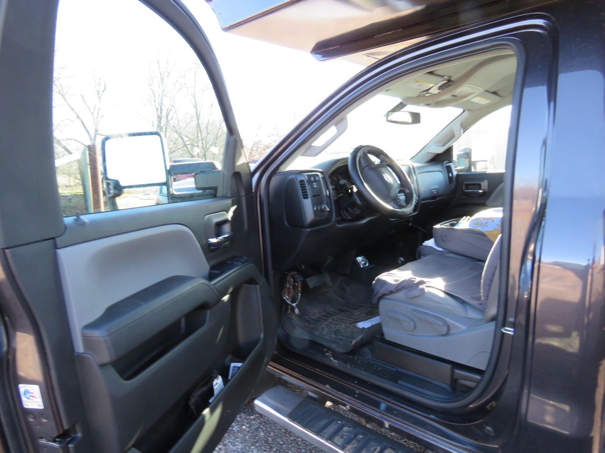 2016 Chevrolet 3500HD Ramp Car Hauler