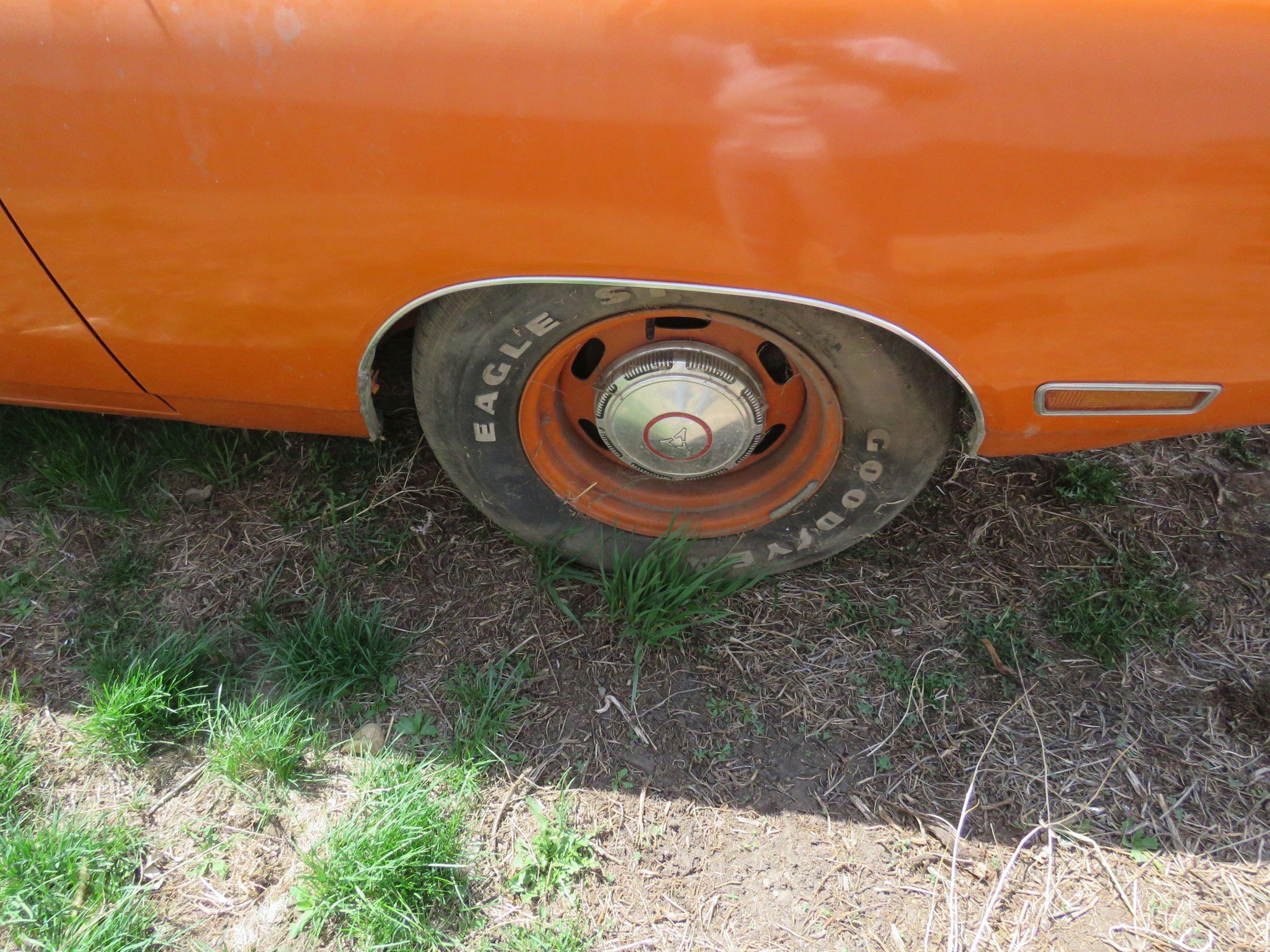 1970 Dodge Super Bee 440 6 Pack 2dr HT