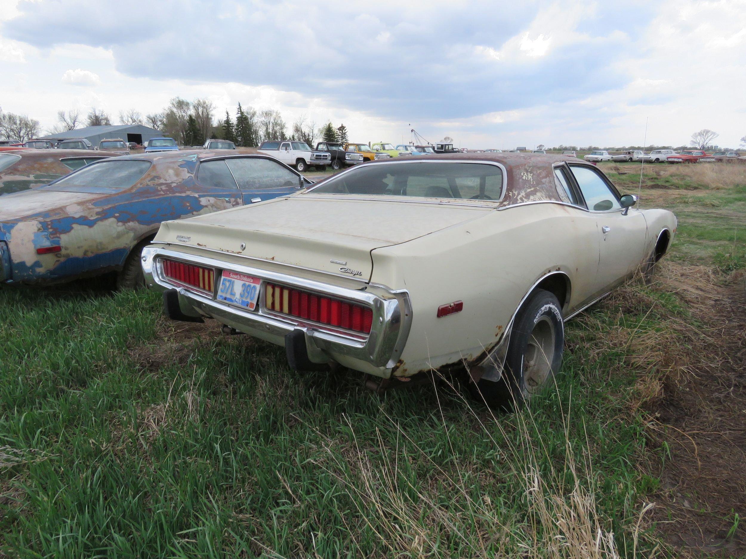 1974 Dodge Charger 2DR HT