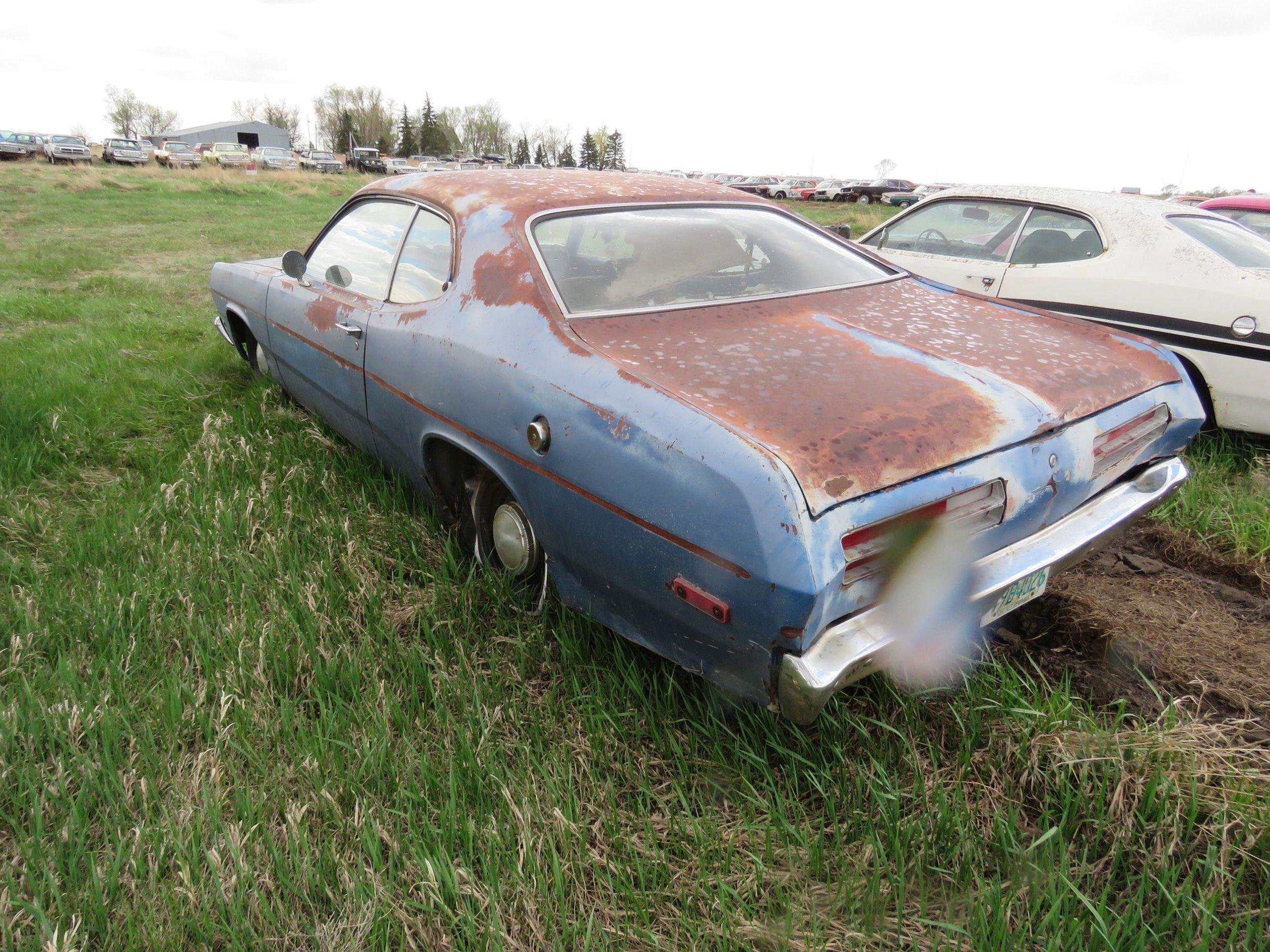 1972 Plymouth Duster 2dr HT