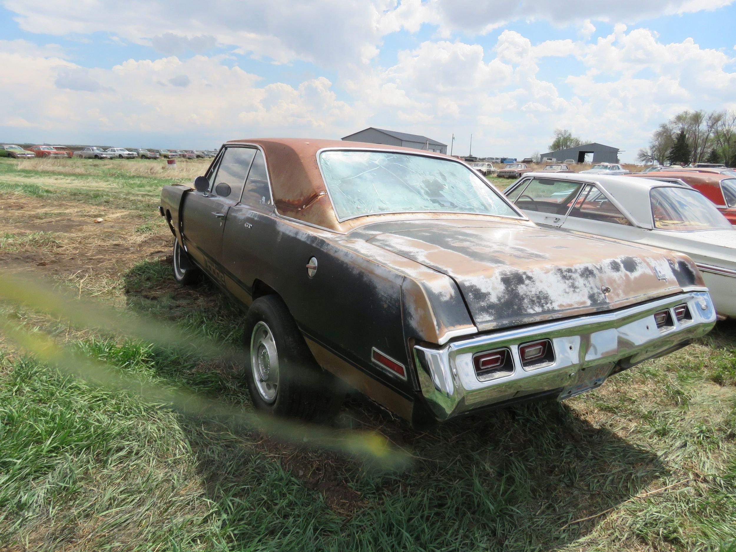 1970 Dodge Dart GT 2dr HT