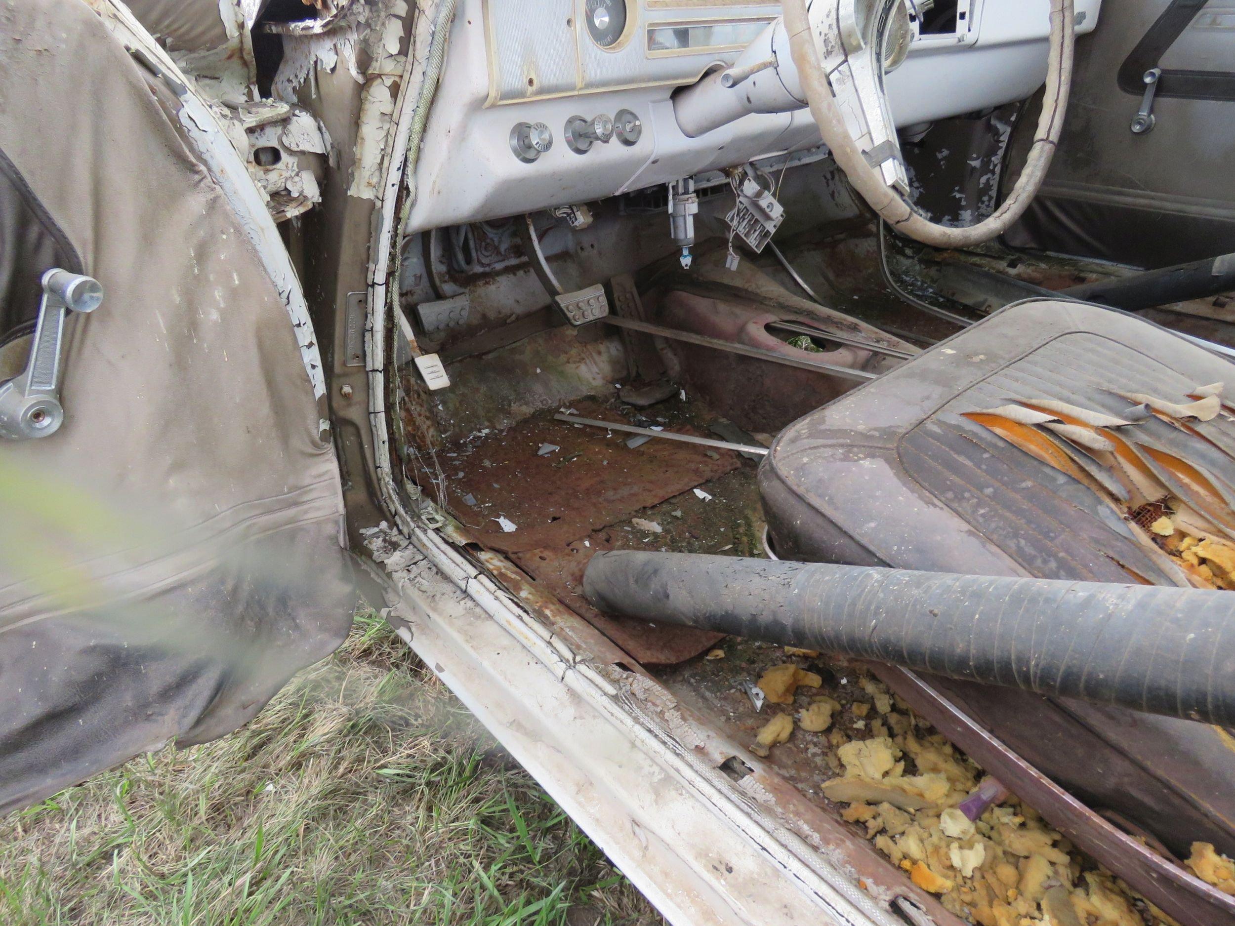 1964 Dodge 330 2dr Sedan