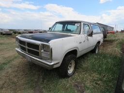 1977 Dodge D100