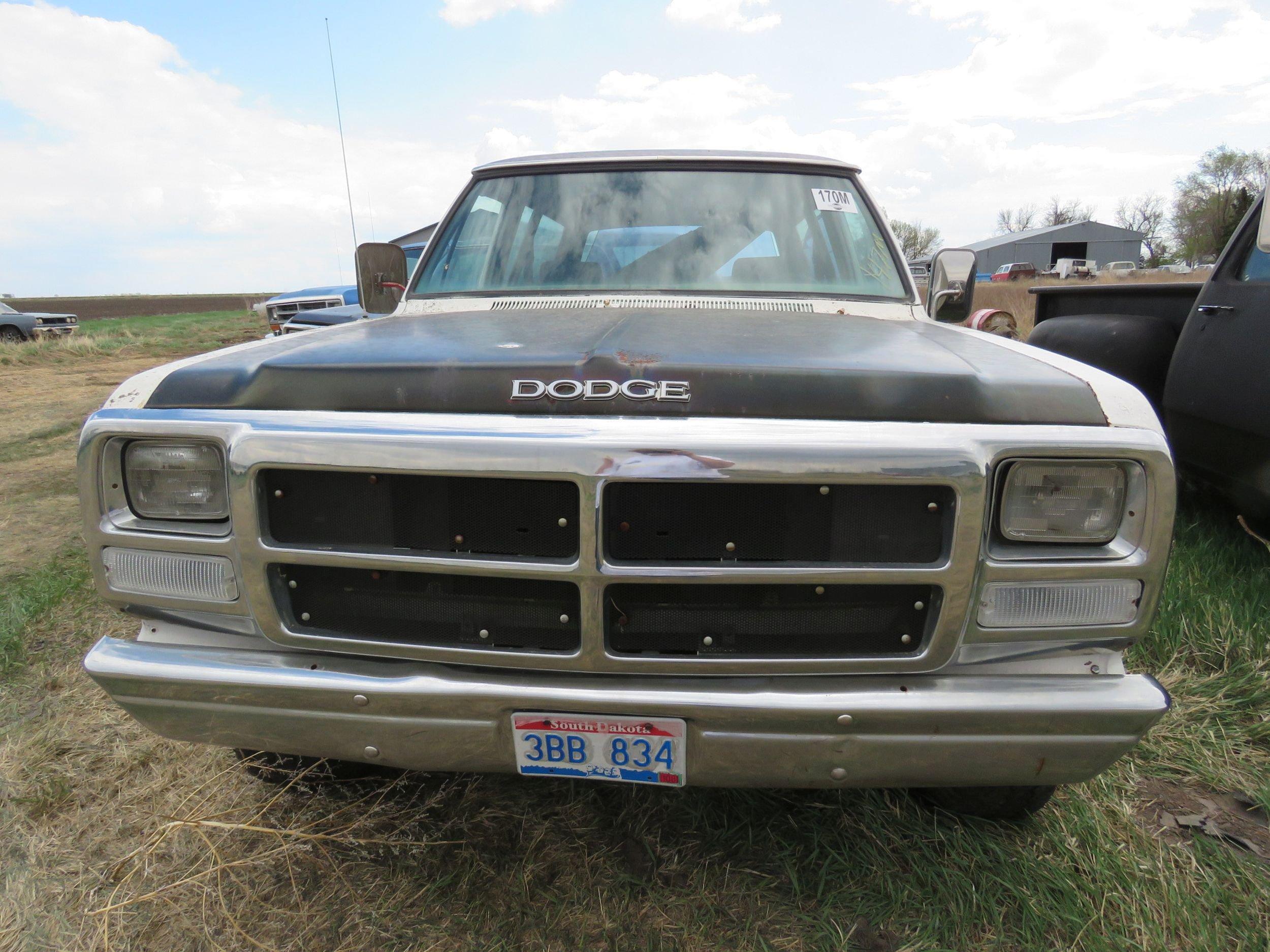 1977 Dodge D100