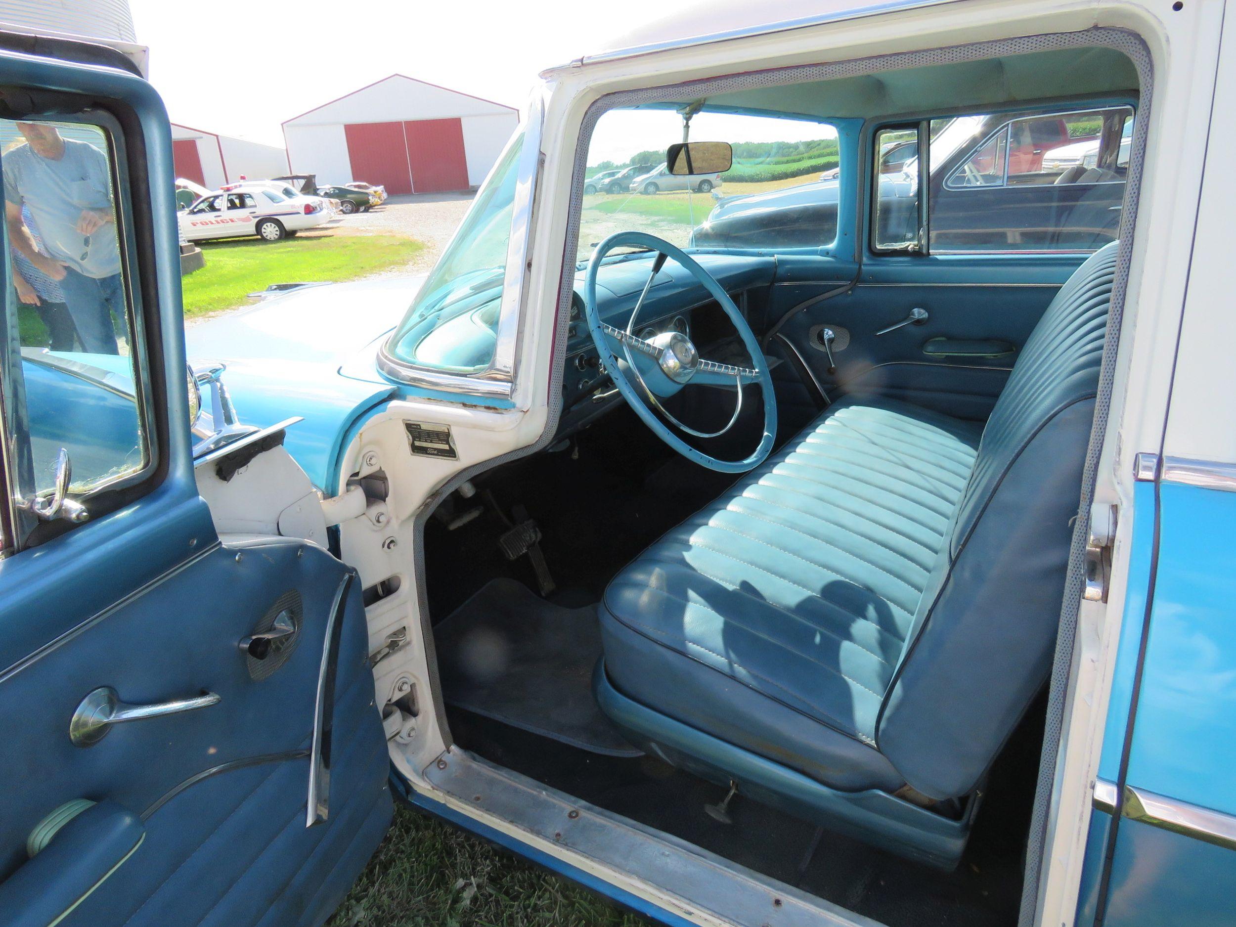 1955 Ford 4dr Sedan