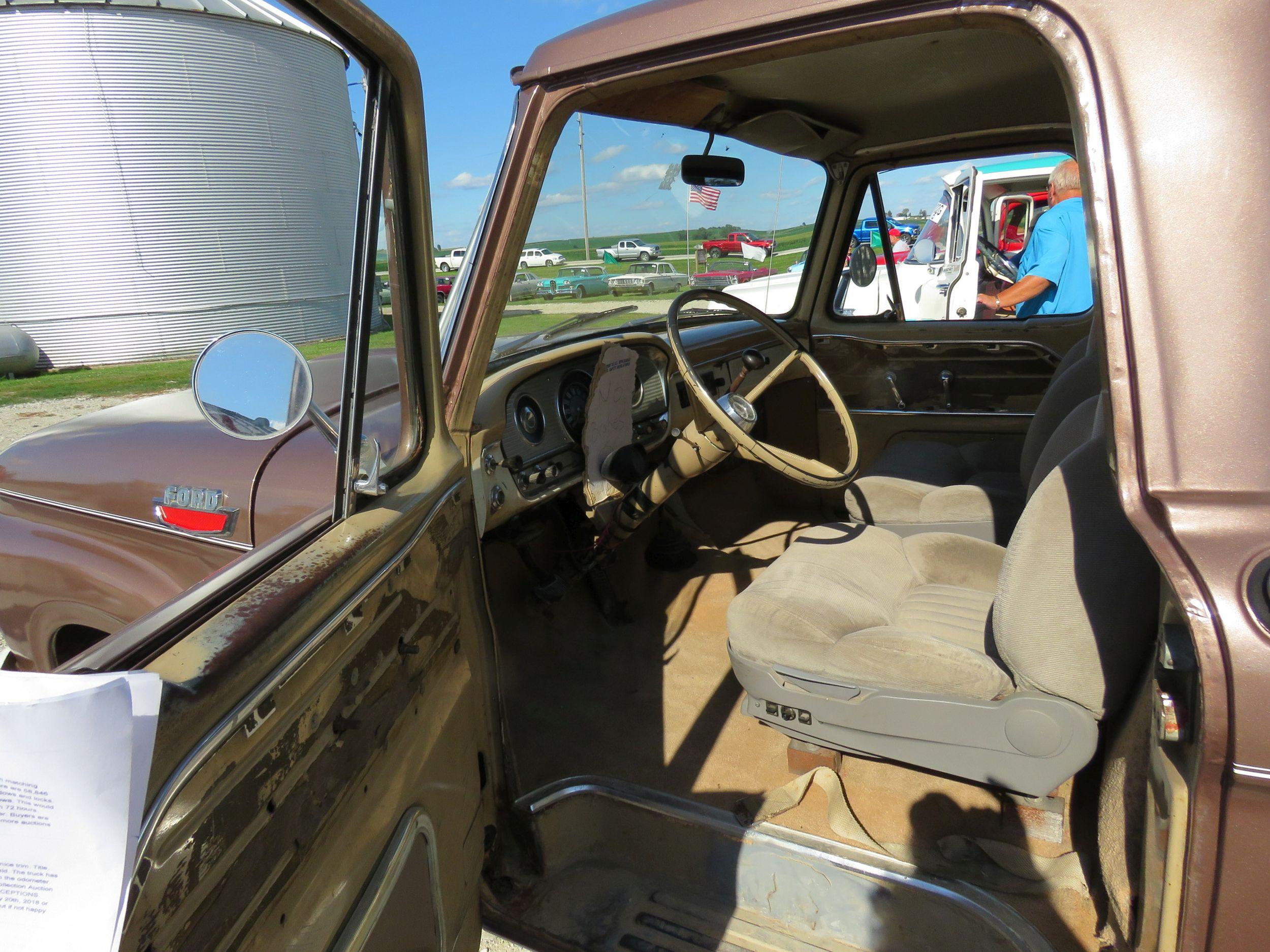 1964 Ford F100 Custom Cab Pickup