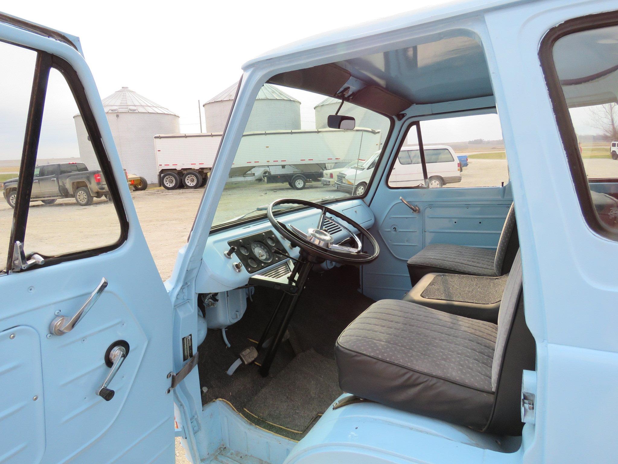 1961 Ford Econoline Pickup