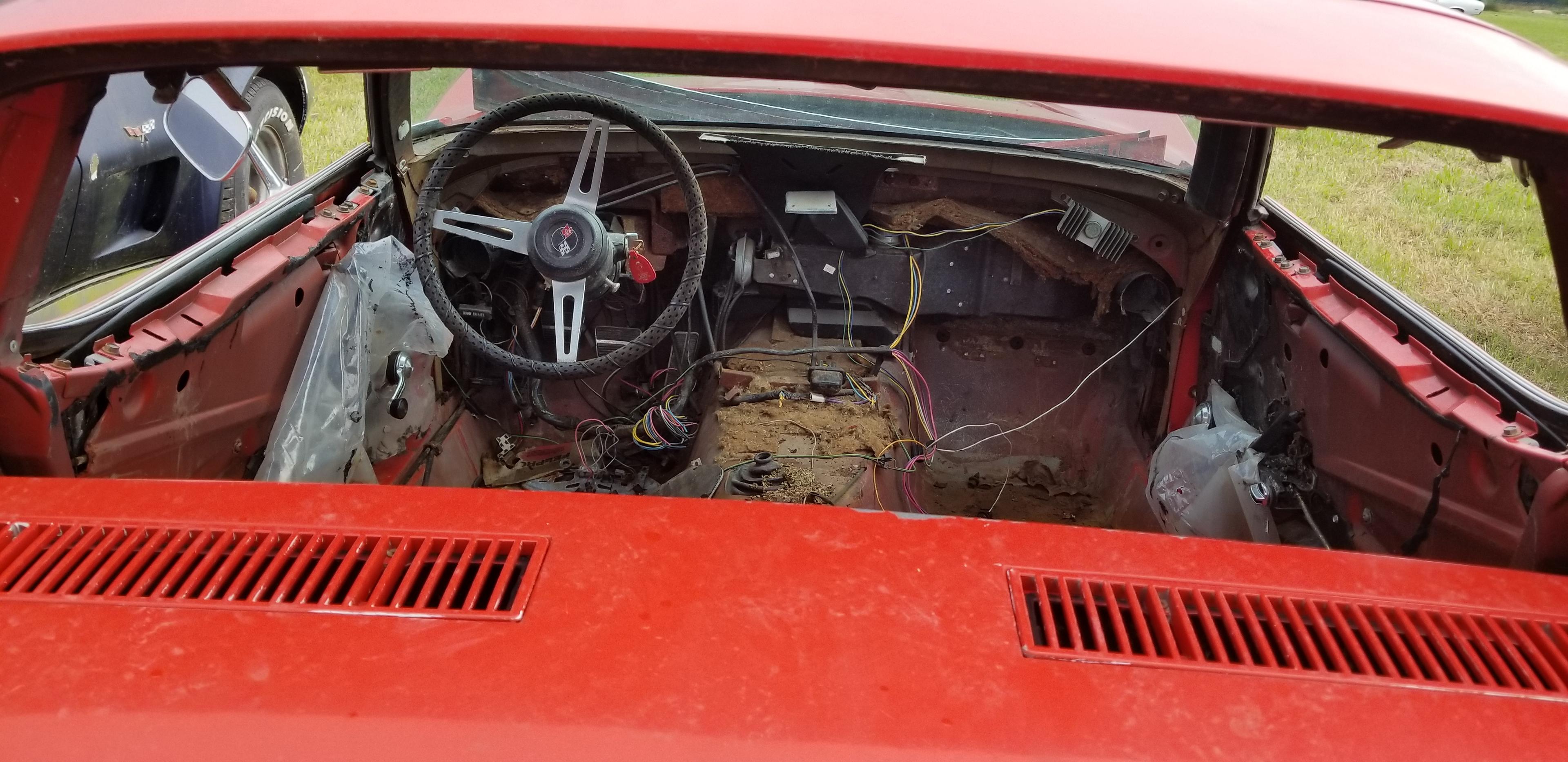 1969 Chevrolet Corvette Body