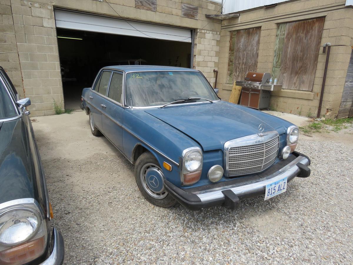 1974 Mercedes 230 4dr Sedan