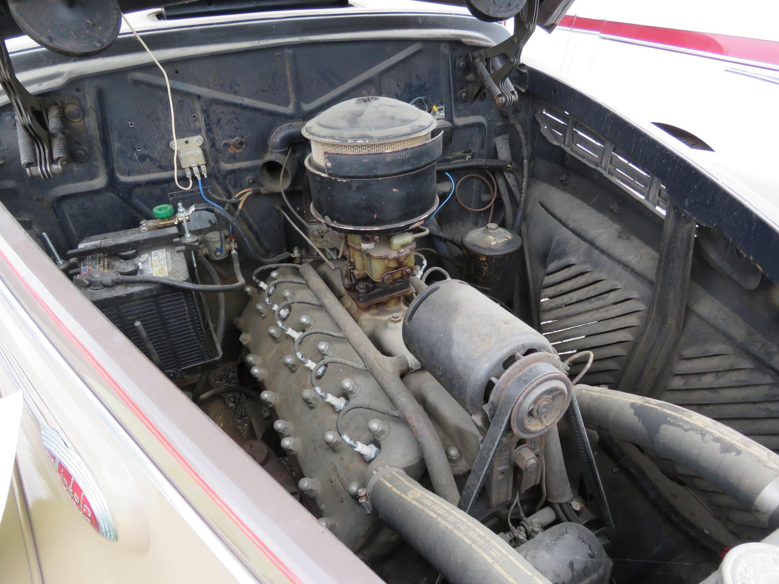 1938 Lincoln Zephyr 4dr Suicide Sedan