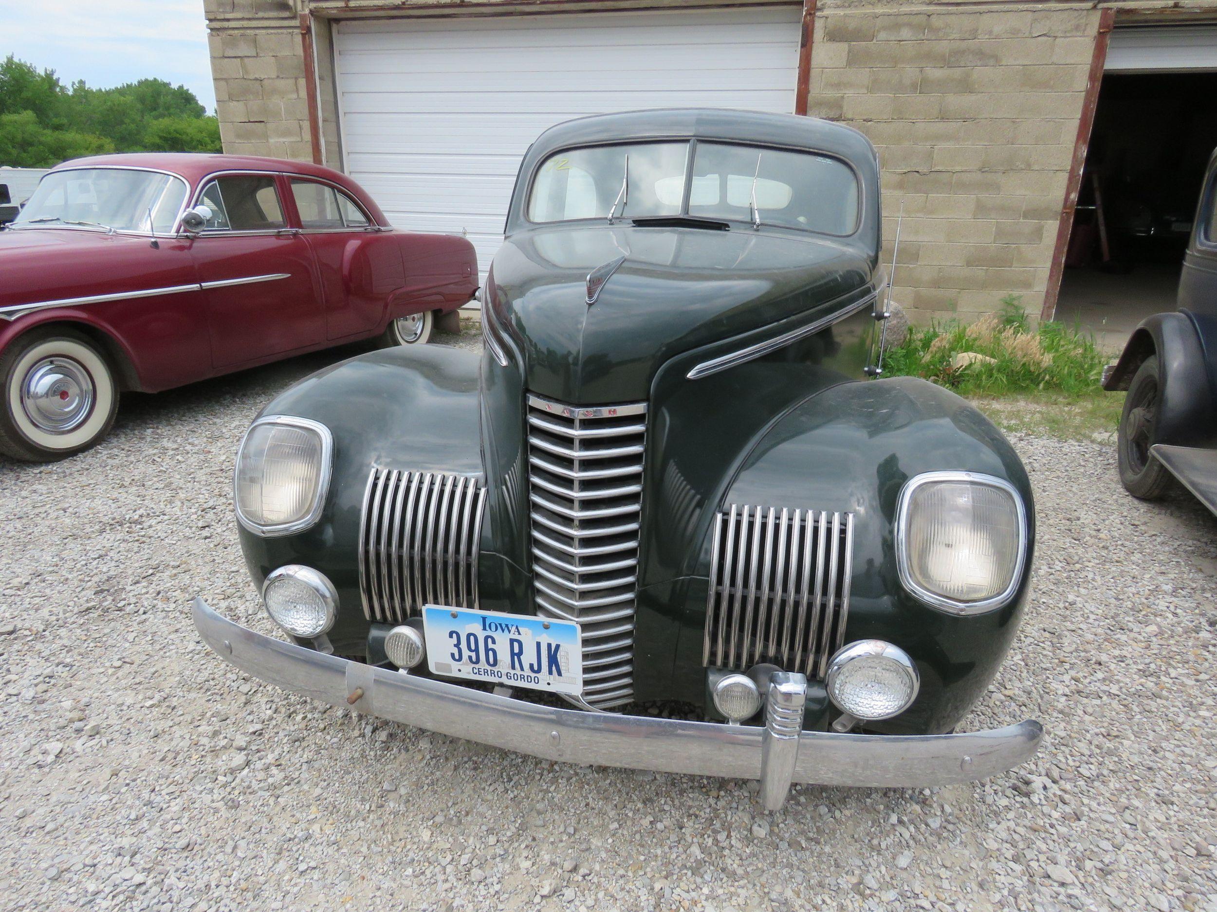 1939 Nash Ambassador 2dr Sedan