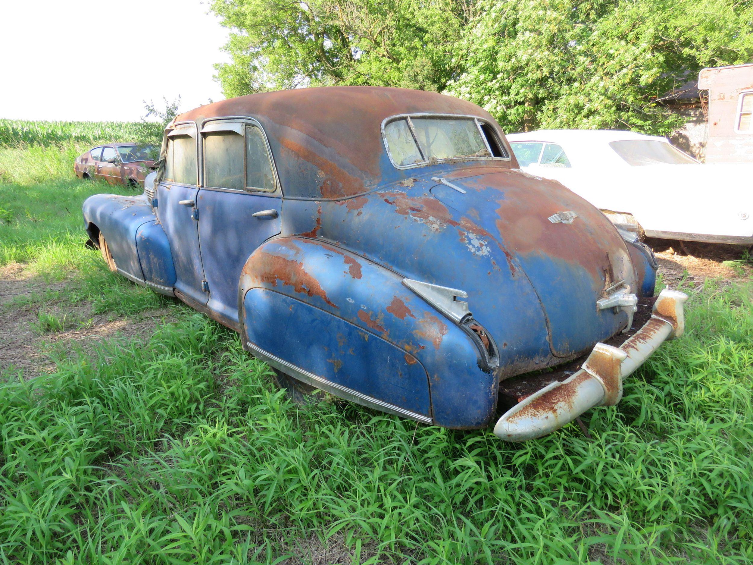 1941 Cadillac Fleetwood 4dr Sedan