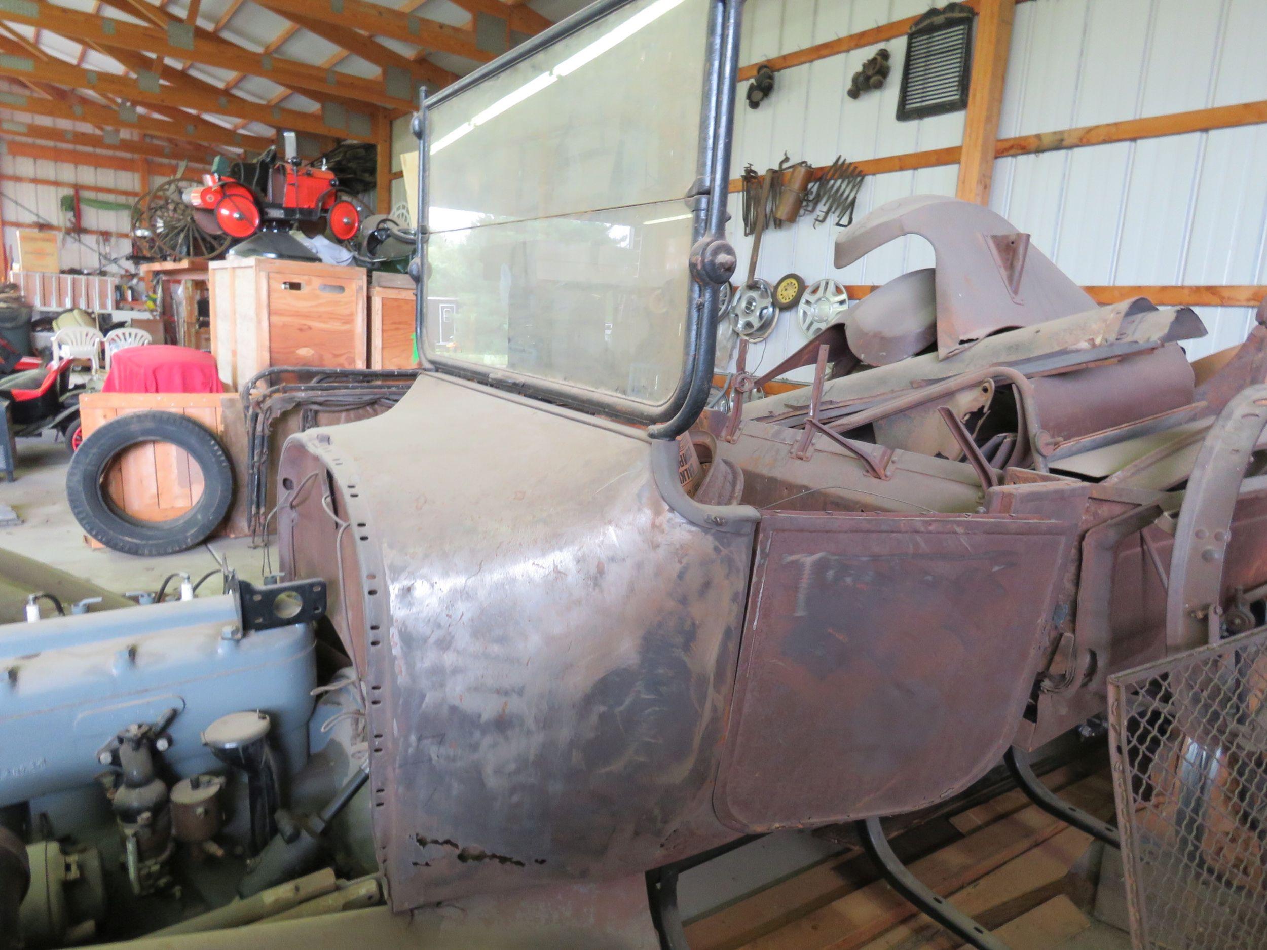 1914 Dodge Brother's Screen Side Wagon