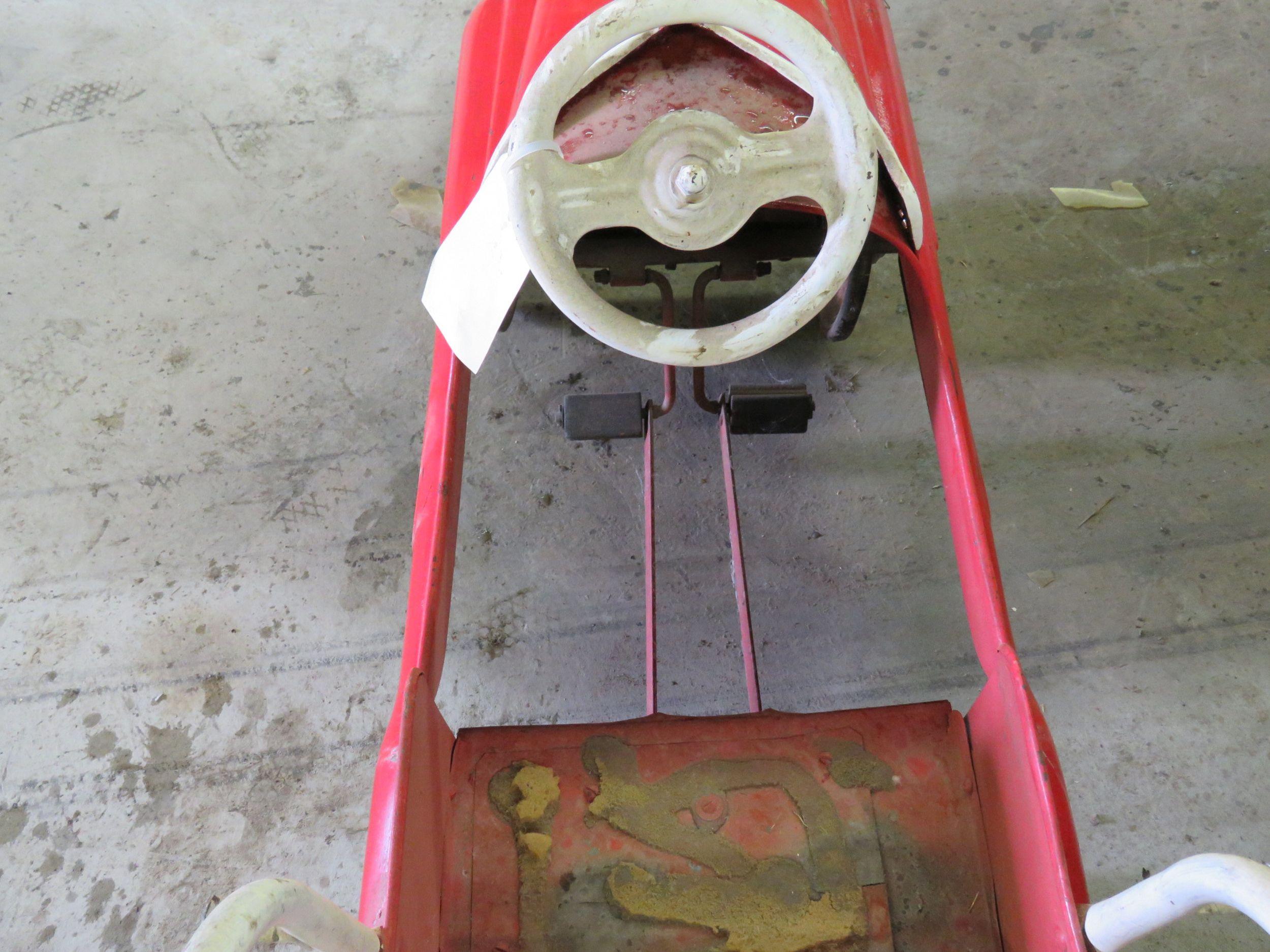 Vintage Murray Fire Chief pedal Car for Restore