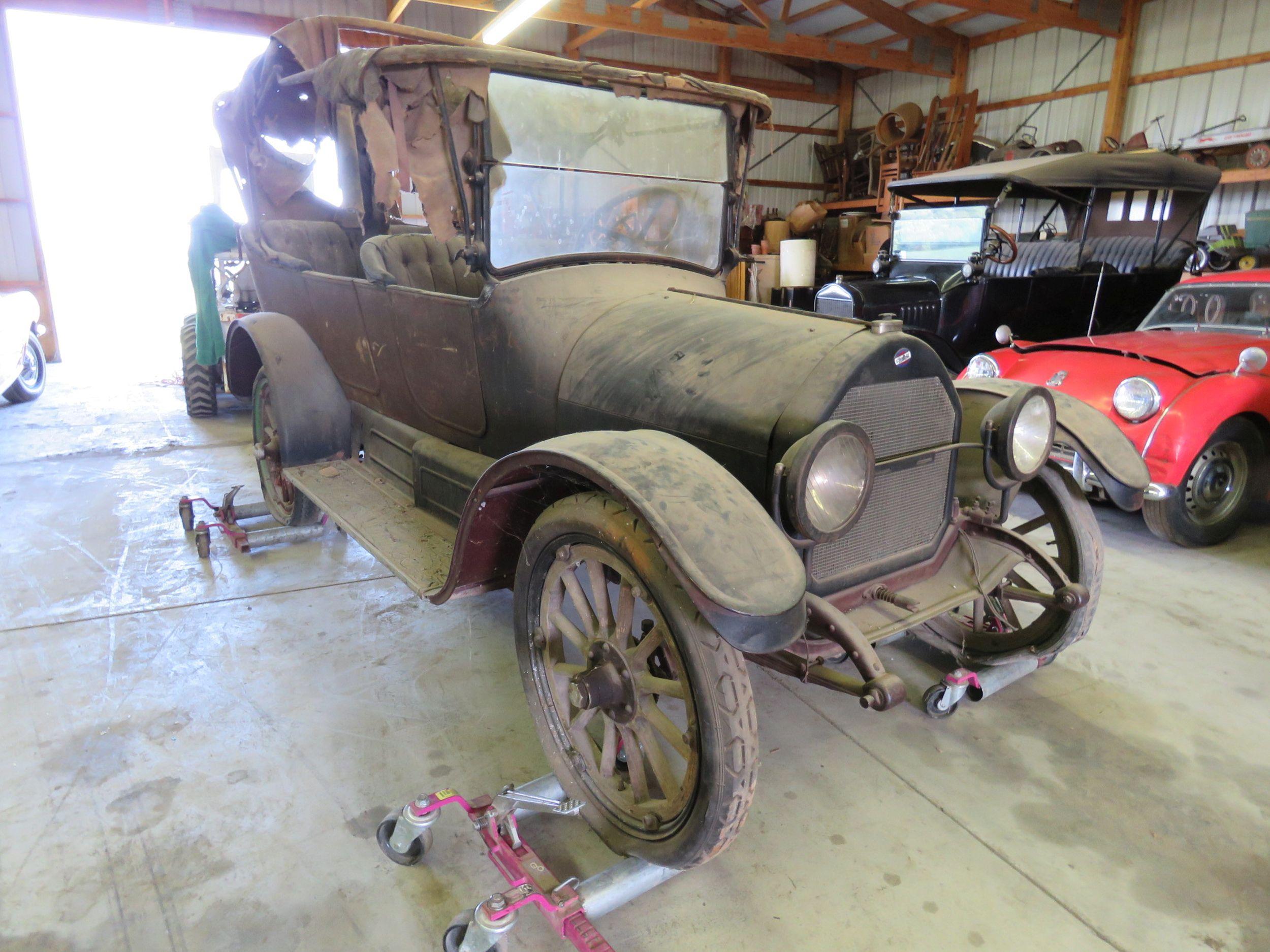 1916 Overland Touring Car