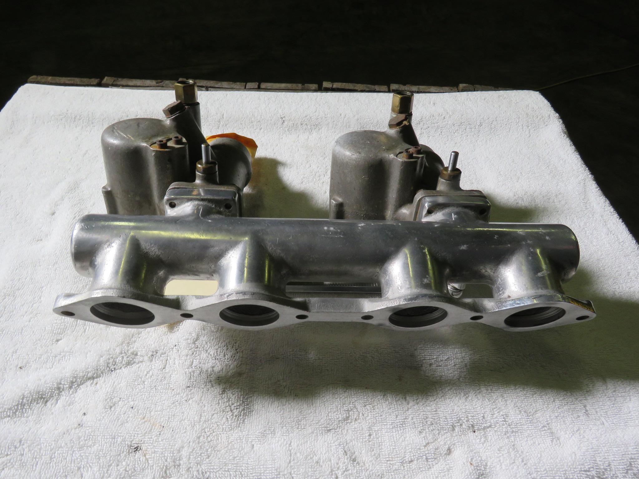 Rare Riley Intake with Riley Dual Carbs for Speed Equipment