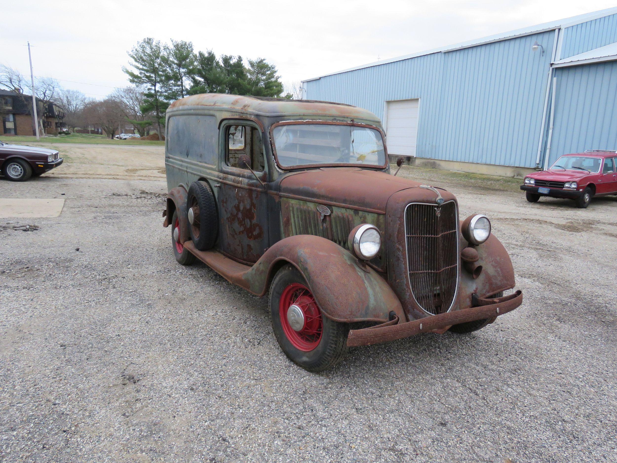 1935 Ford Panel