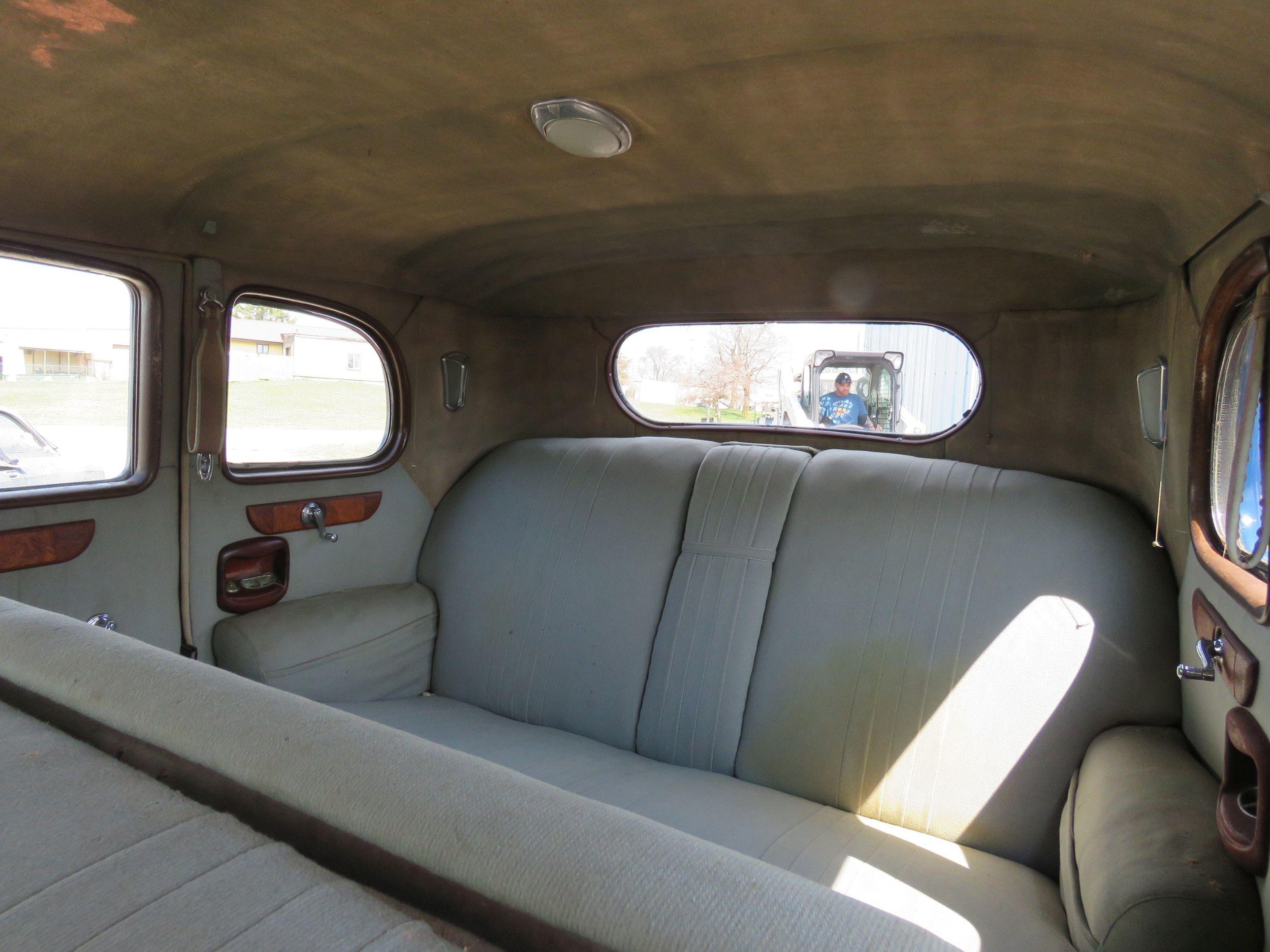 1936 Pierce Arrow V12  Series 1602 5 Passenger Sedan