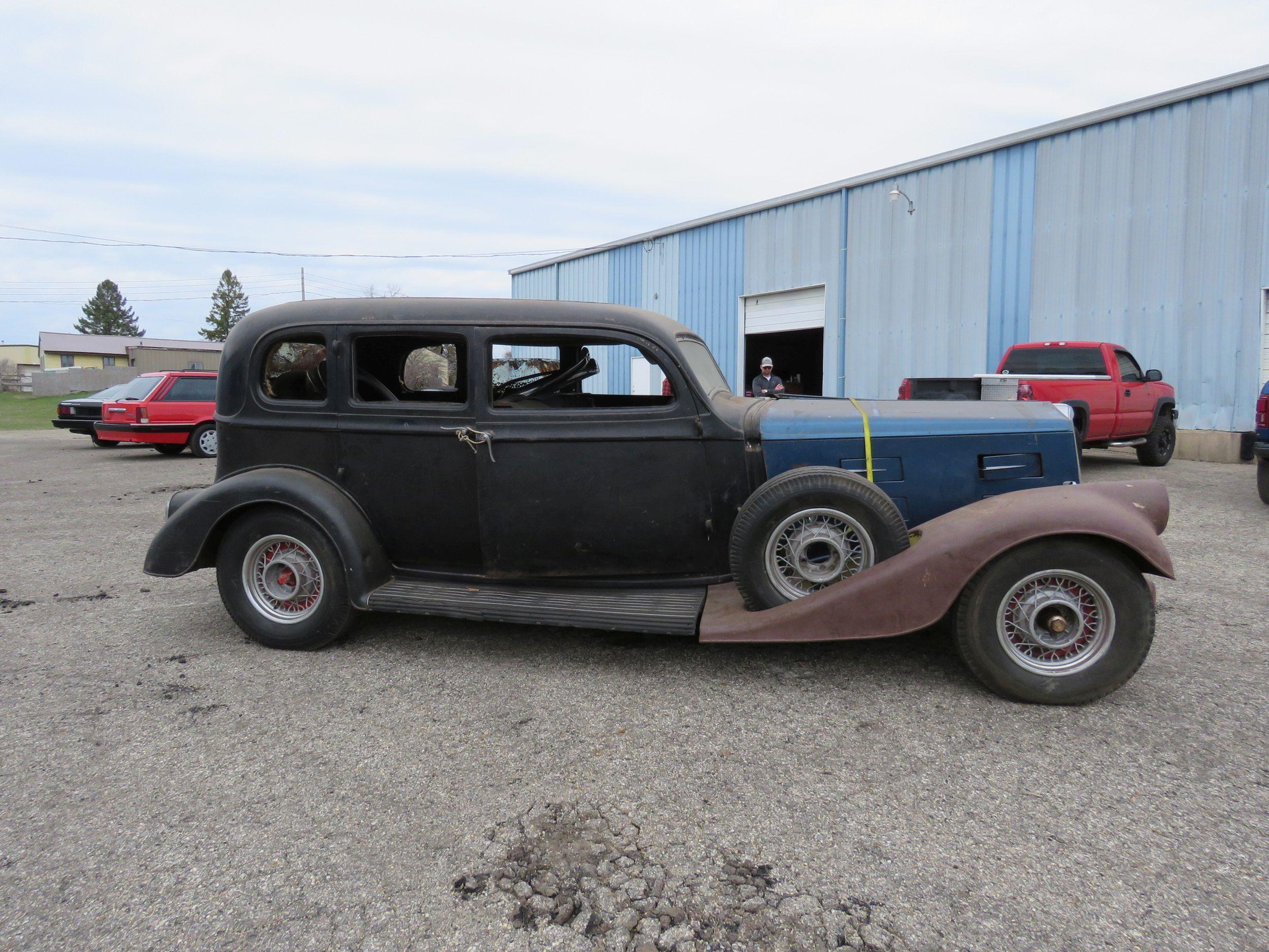 1938 Pierce Arrow 840A 7 Passenger Sedan