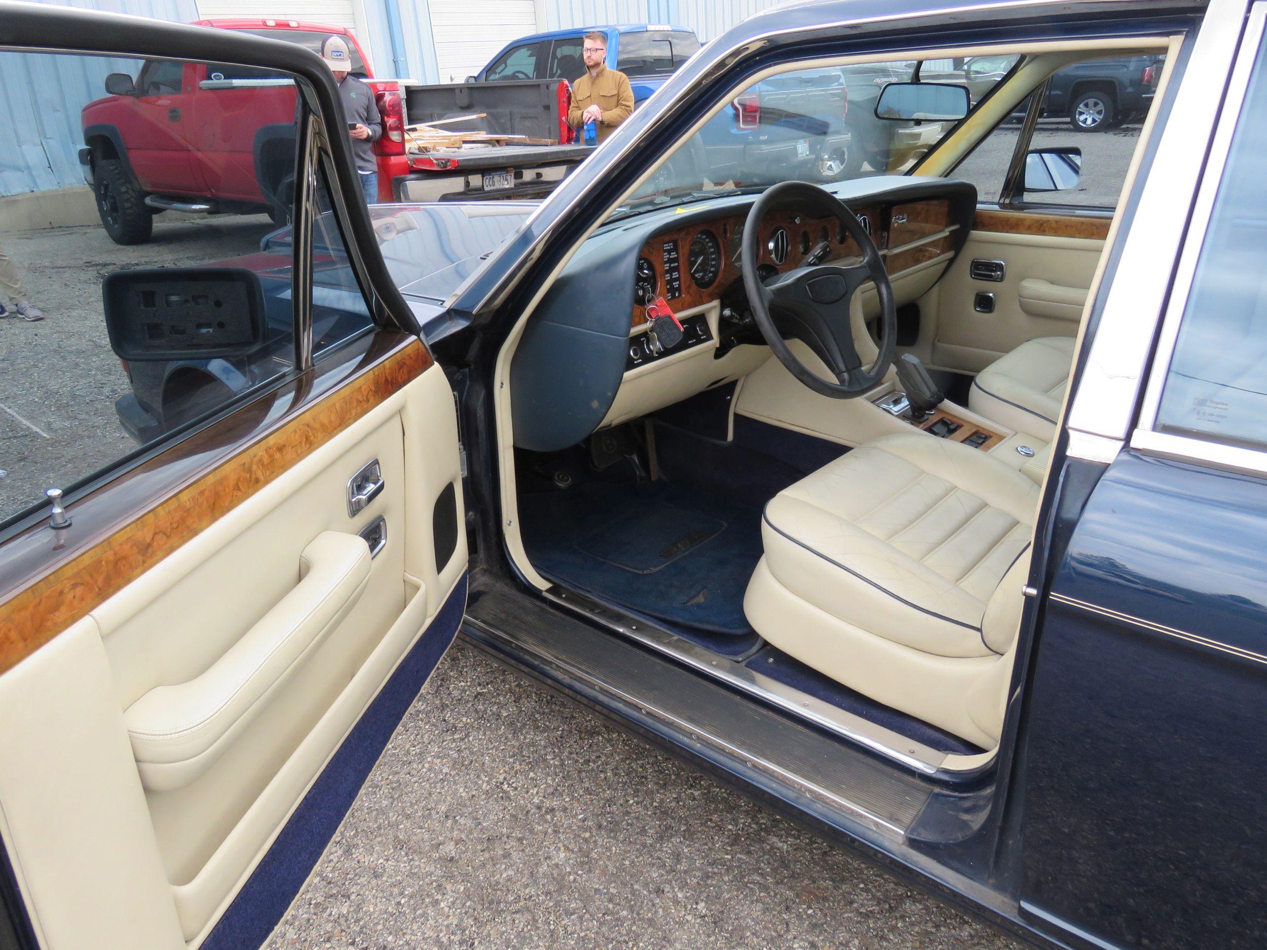 1988 Bentley Turbo R 4dr Sedan