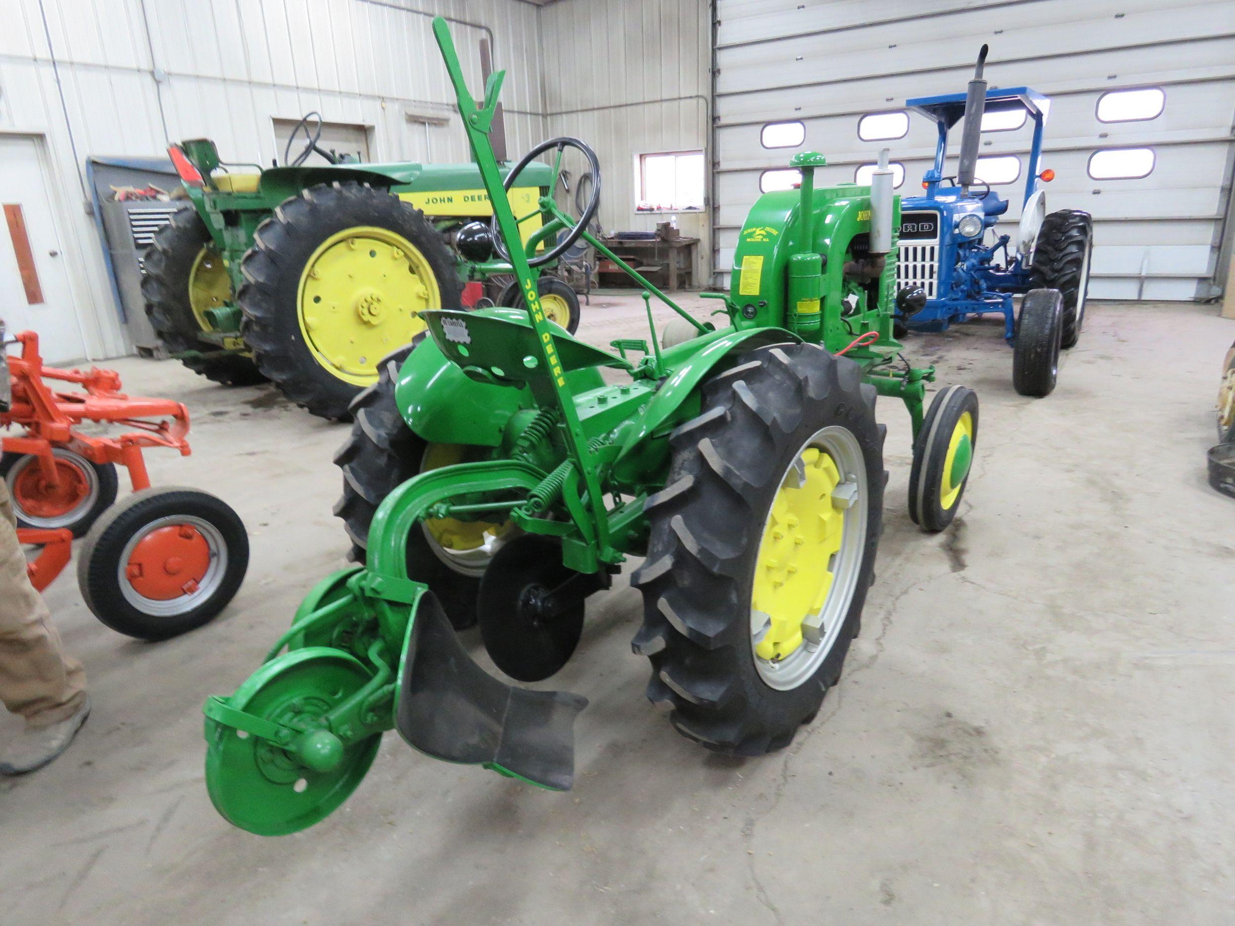 John Deere L Tractor