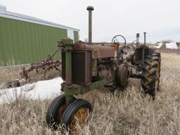 1939 John Deere G Tractor