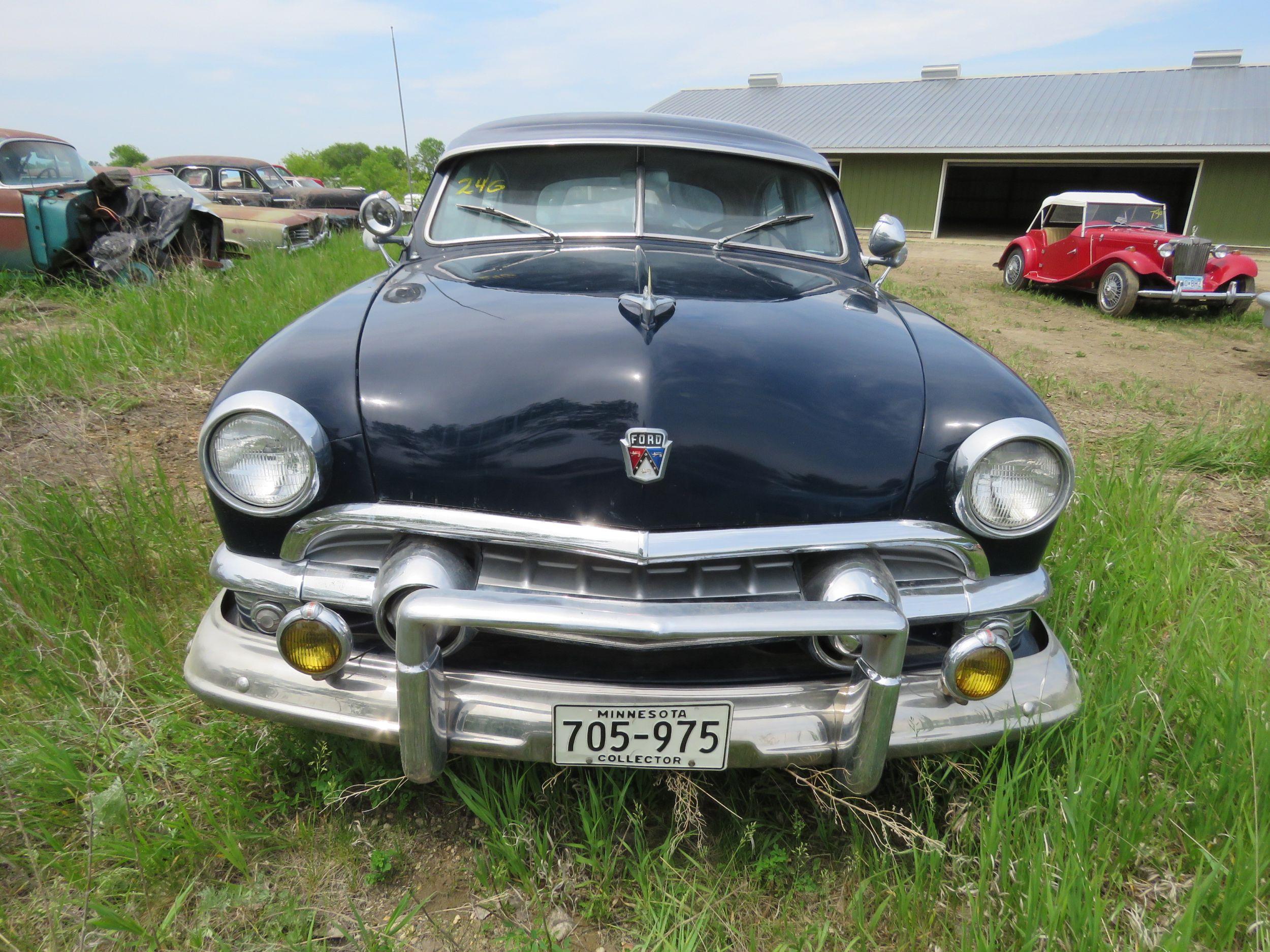 1951 Ford "Shoebox" Custom 2dr Sedan