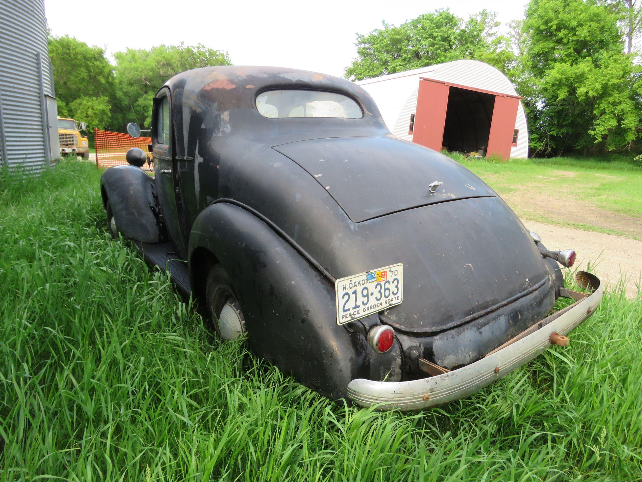 1936 Pontiac Coupe 36-2607A