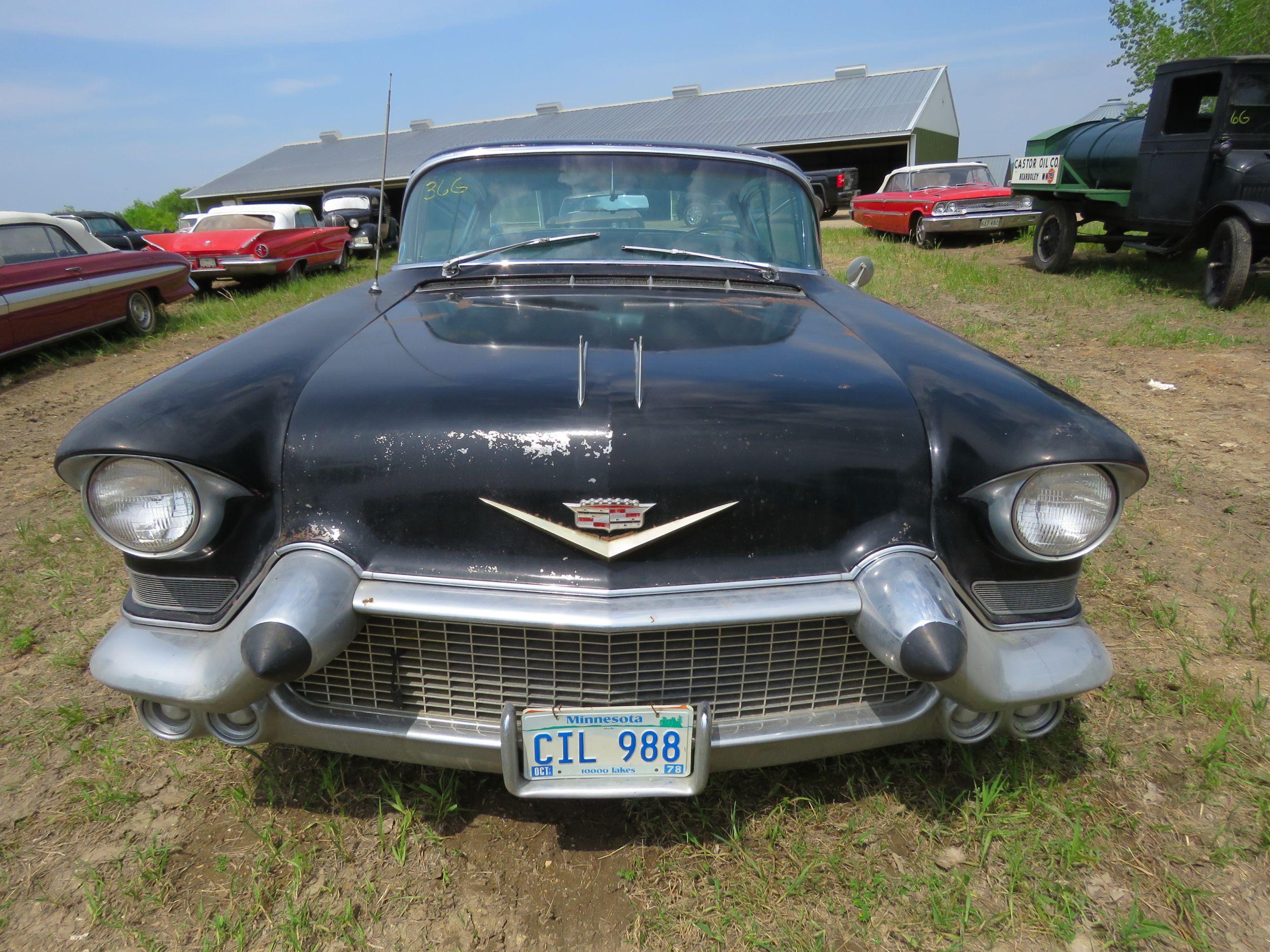 1957 Cadillac Series 62 2dr HT 57-62108246