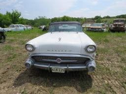 1957 Buick Special Convertible D1110085