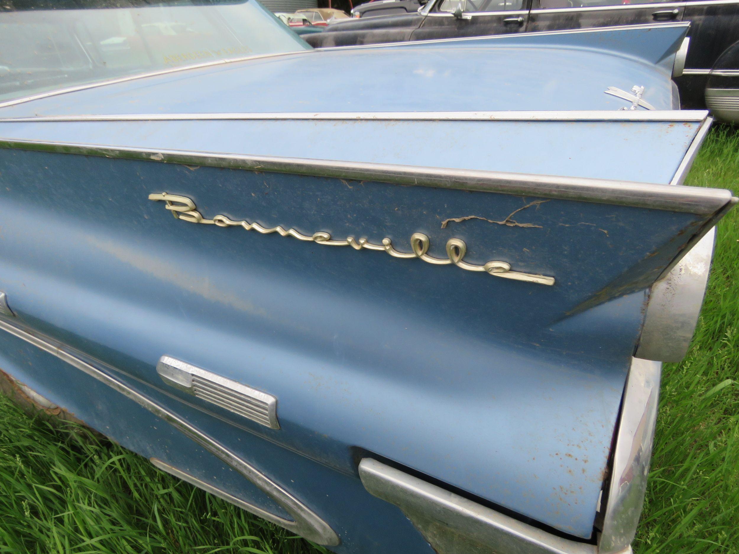 1959 Pontiac Bonneville 4dr HT 859P9105