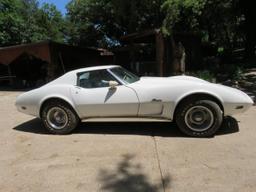 1975 Chevrolet Stingray Corvette T-Top Coupe