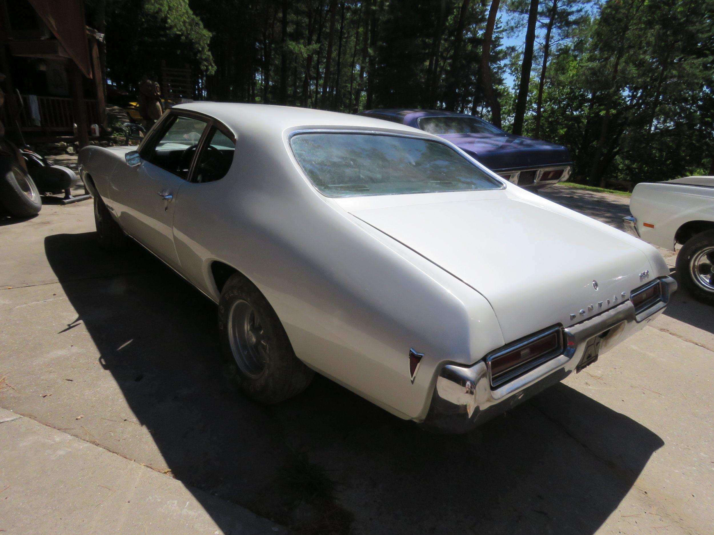 1969 Pontiac Tempest Custom S Sport Coupe