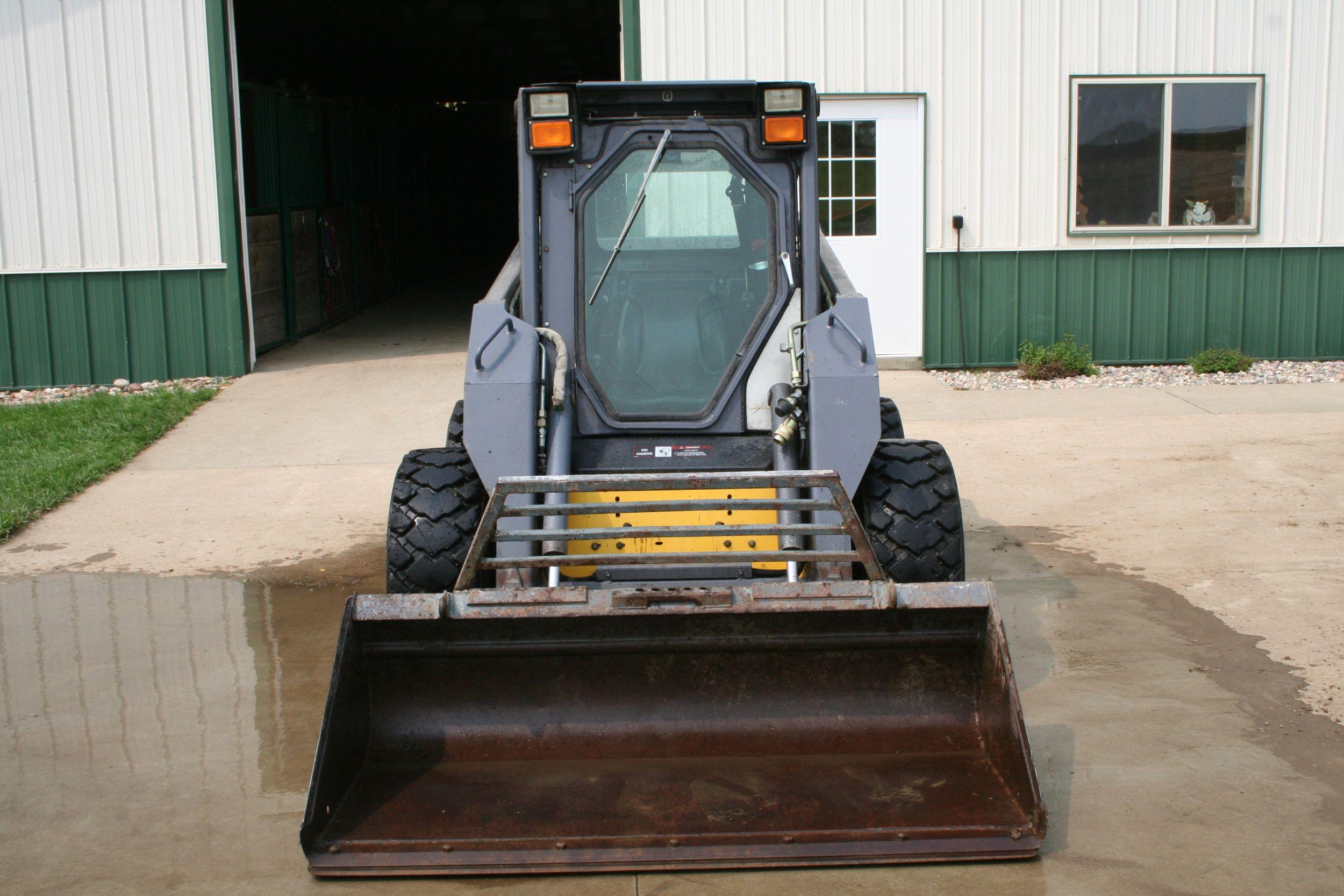 1999 New Holland Ls180 Skidloader