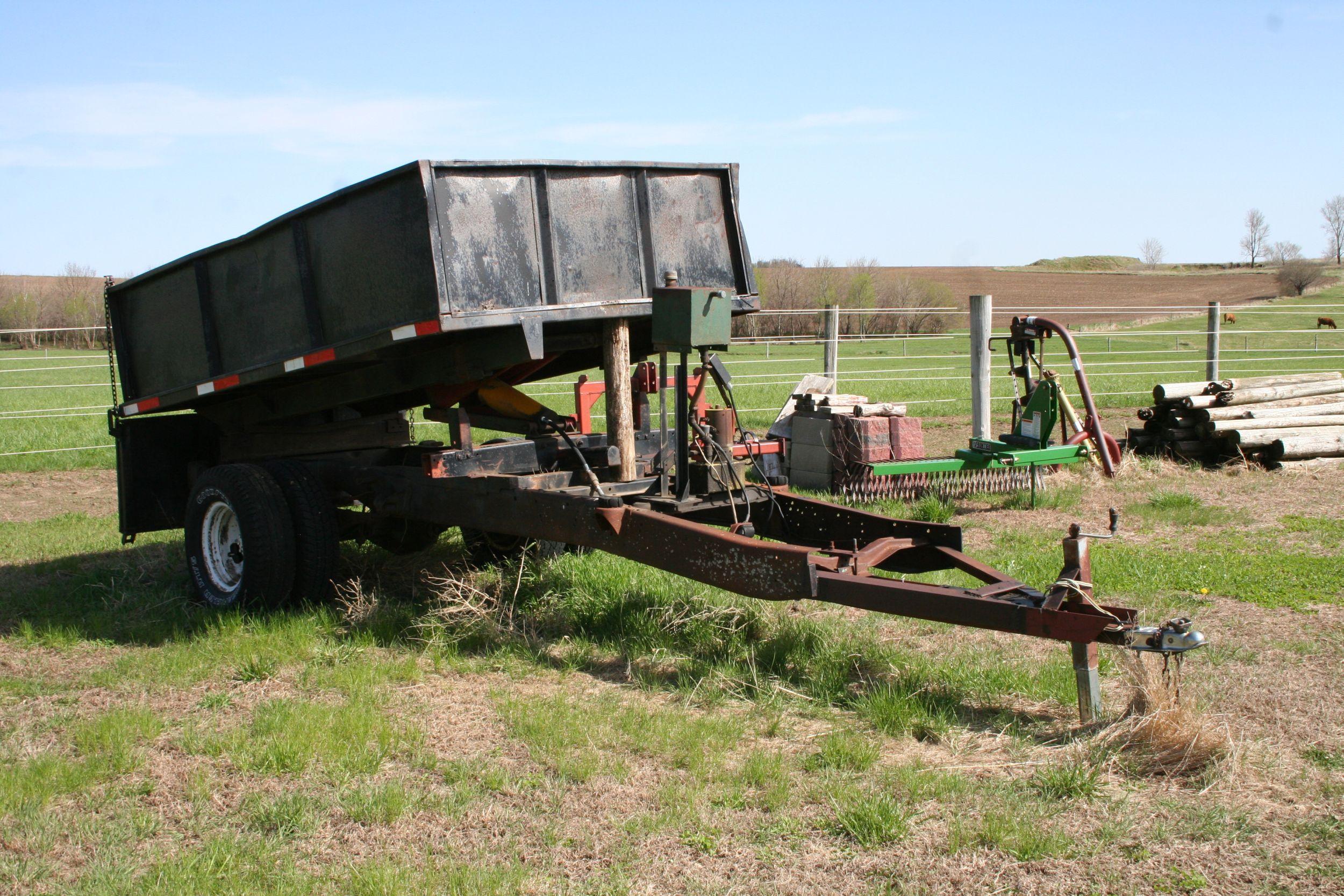 Hydraulic Dump Trailer