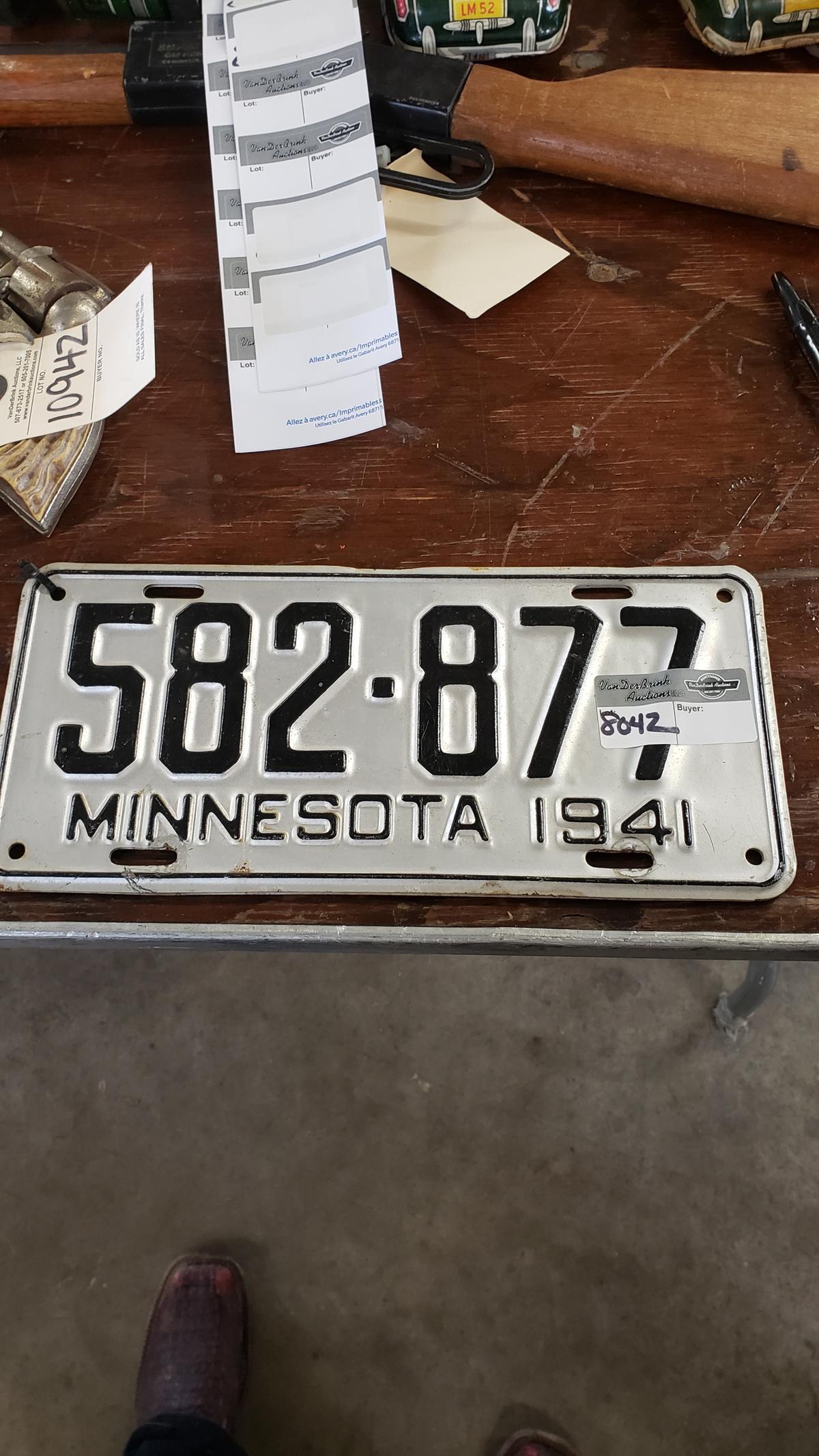 1941 MN plates