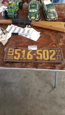 1935 MN pair plates