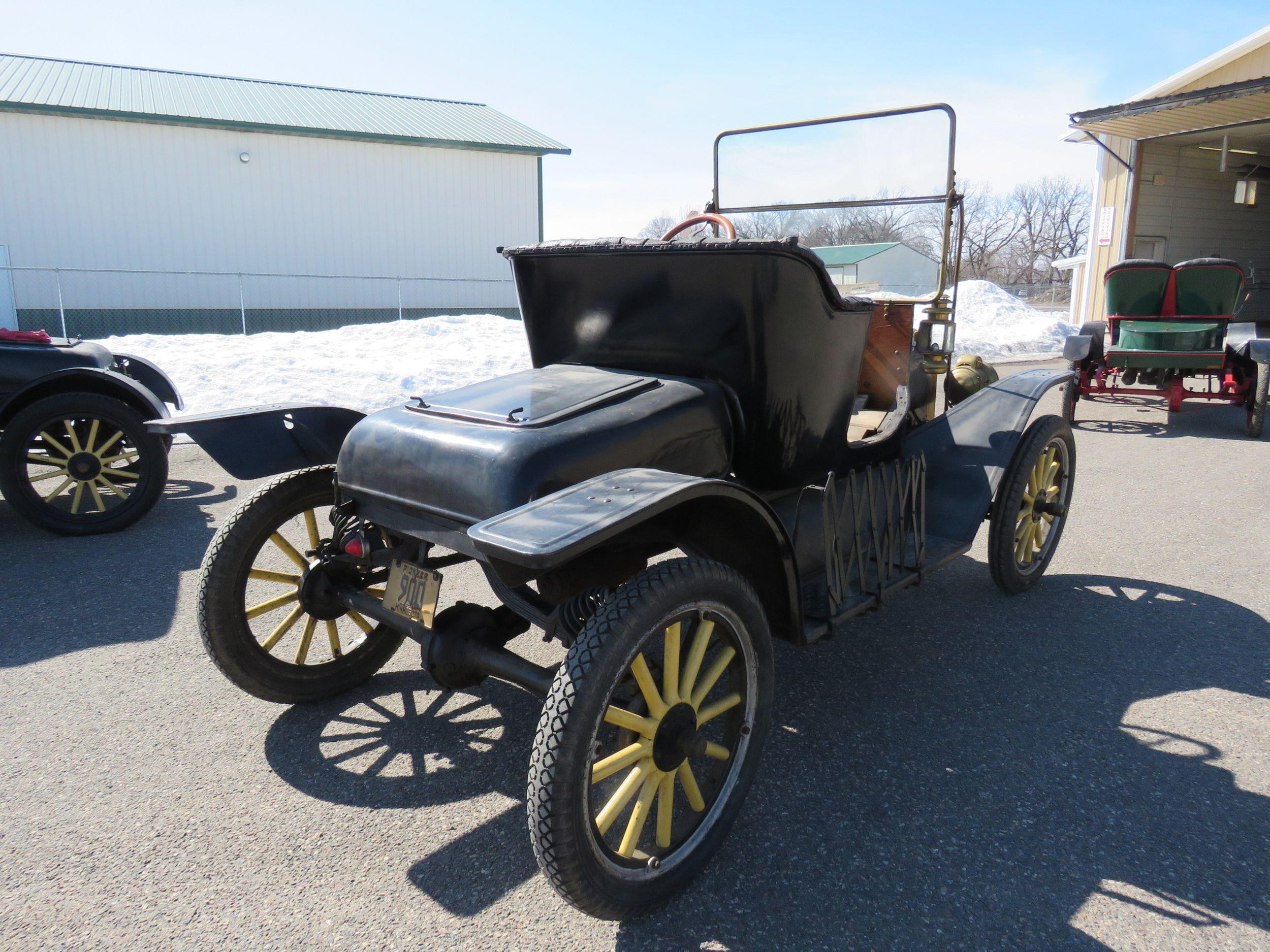 1912 Ford Model T Runabout