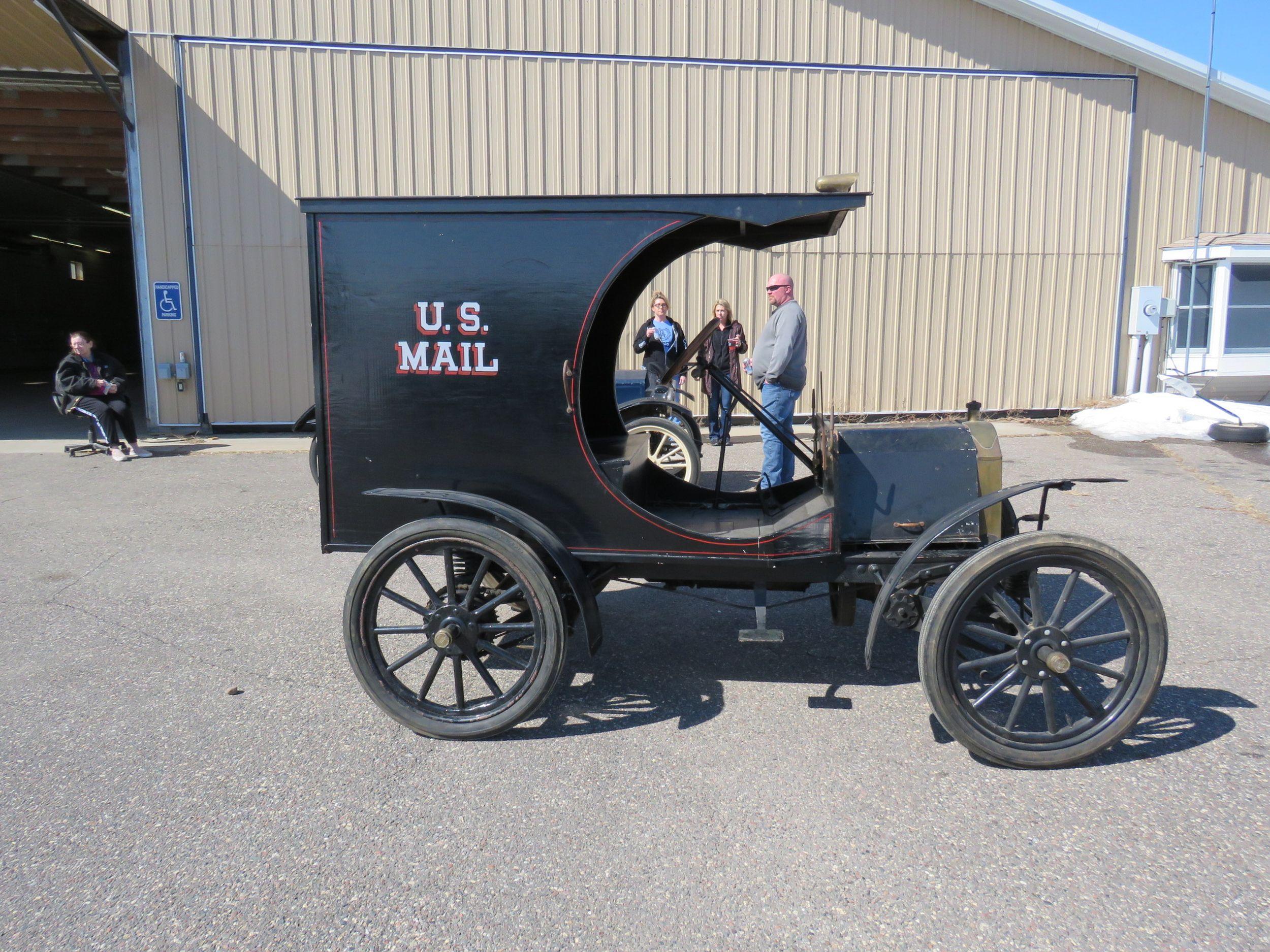 1907 Brush Mail Truck