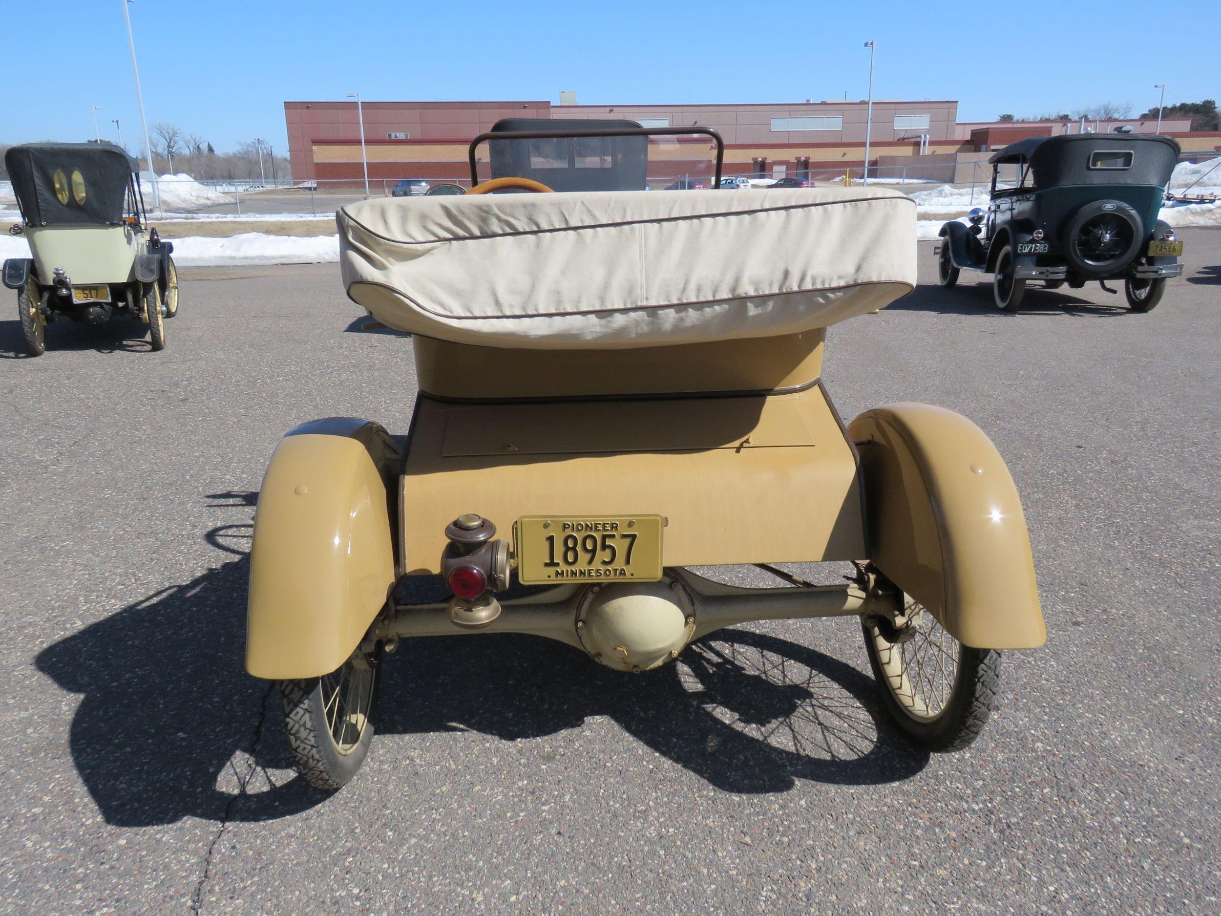 1914 Saxon Roadster