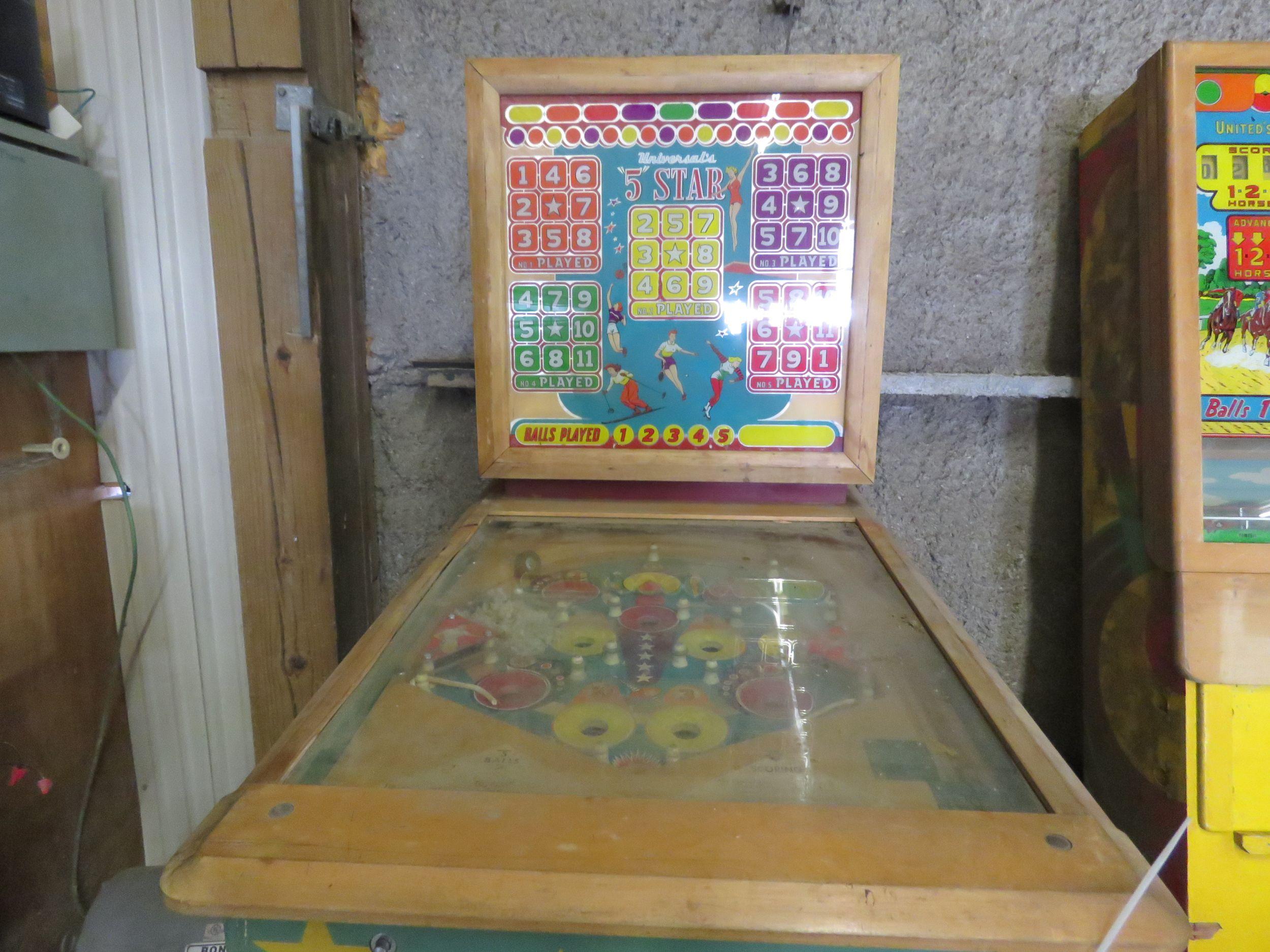 Vintage Universal 5 Star Pinball Game