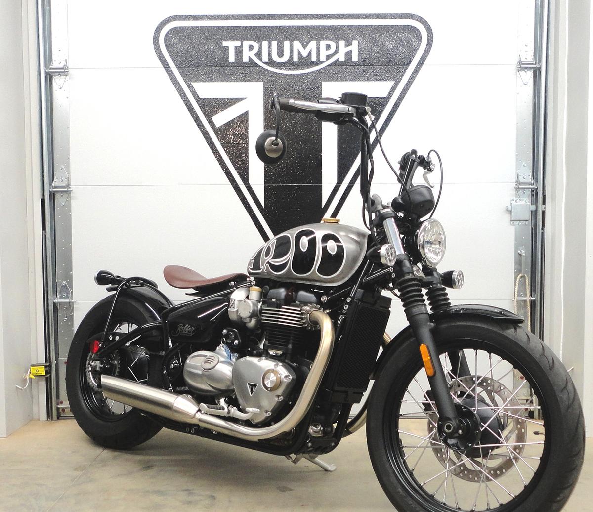 2018 Triumph Bobber 1200 motorcycle
