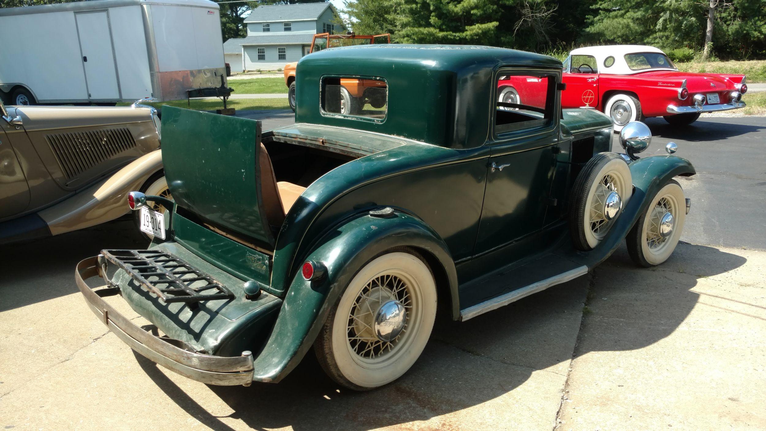 1932 Hupmobile Rumble seat Coupe