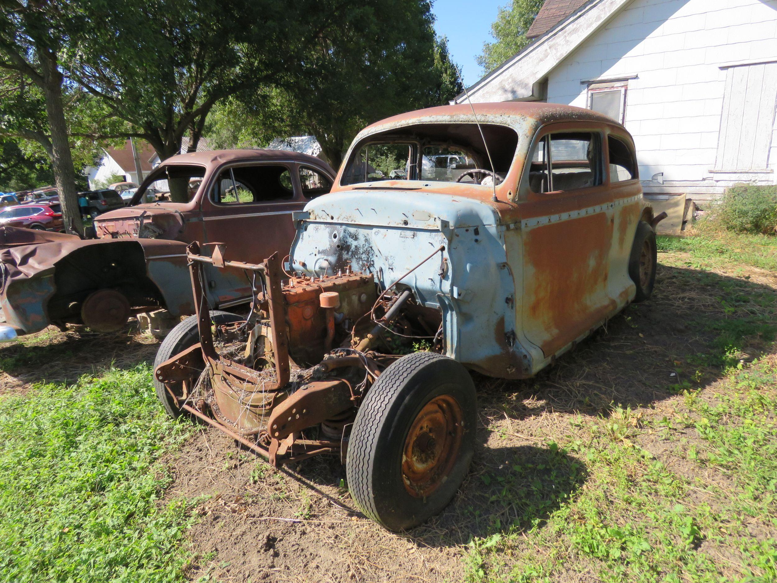 1940's Chevrolet 2dr Sedan for project or parts