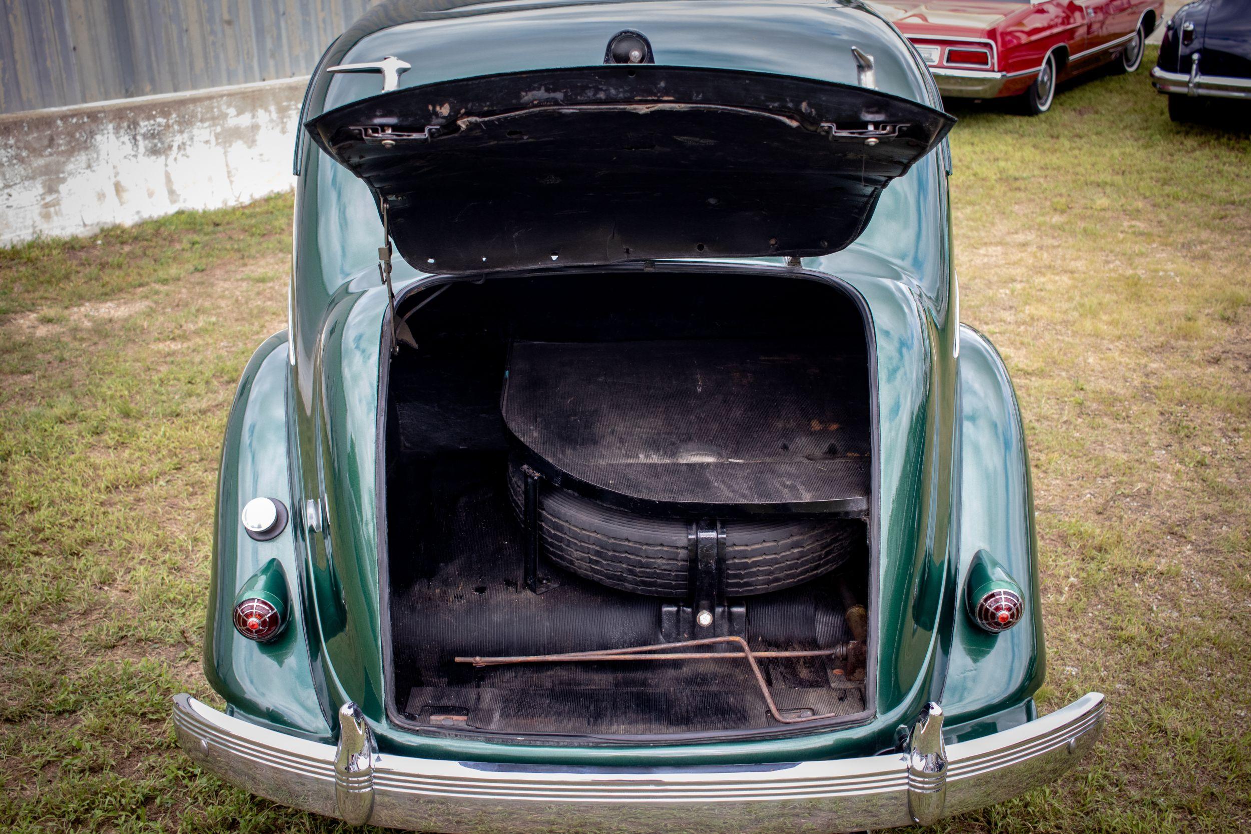 1937 Chrysler Air Flow