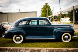 1947 Plymouth Special Deluxe  P15 4dr Sedan